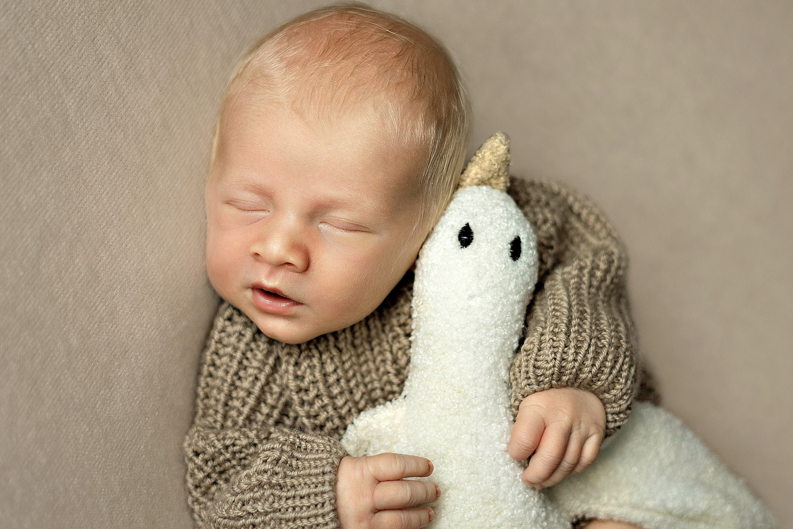 фотосессия в краснодаре фотограф новорожденных ньюборн лайфстайл роды беременность студия фото малыш