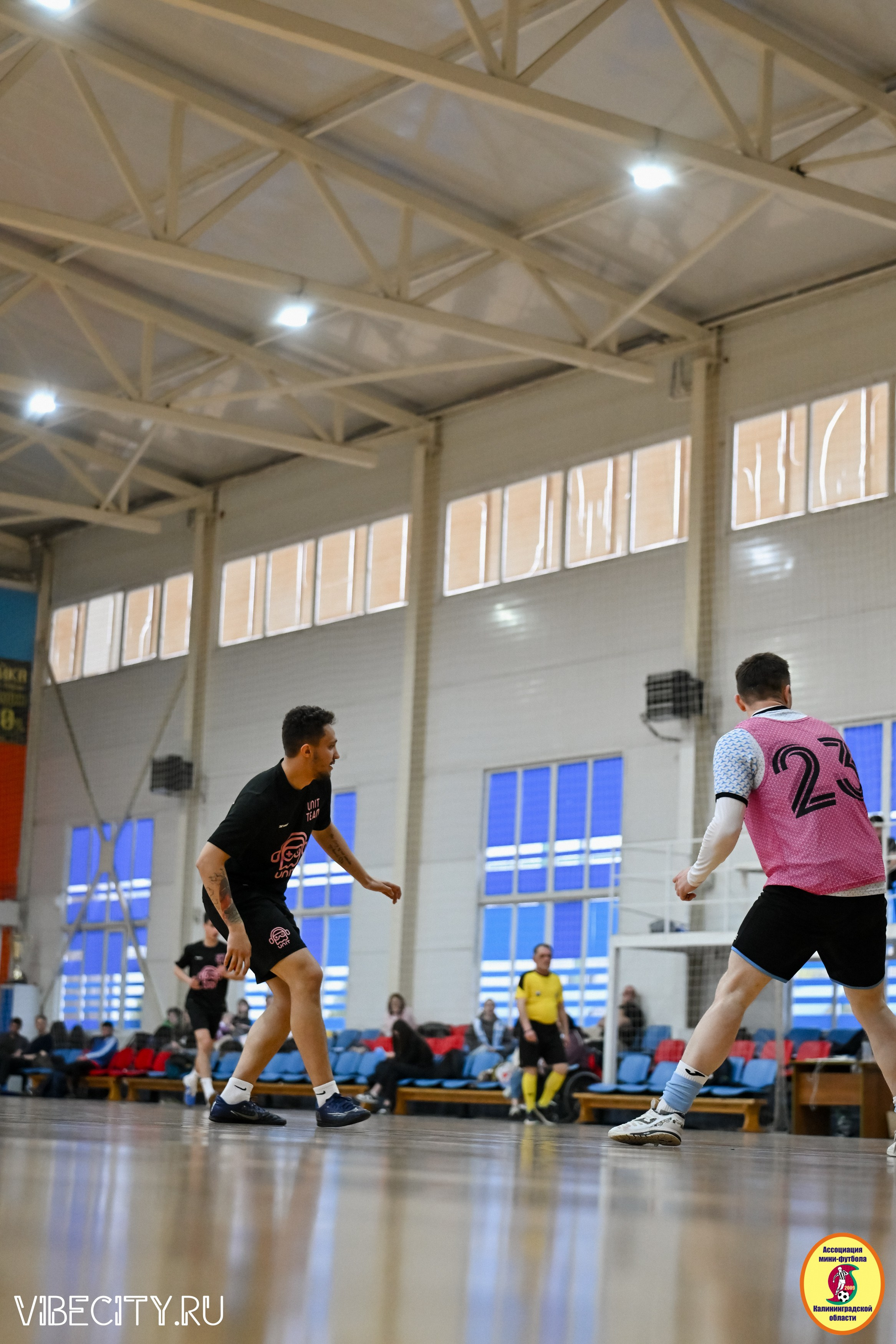 8 тур Корпоративной Бизнес-Лиги по футзалу. VIBECITY.RU Вайб Сити Ру Фоторепортажи Фотоотчеты Калининград