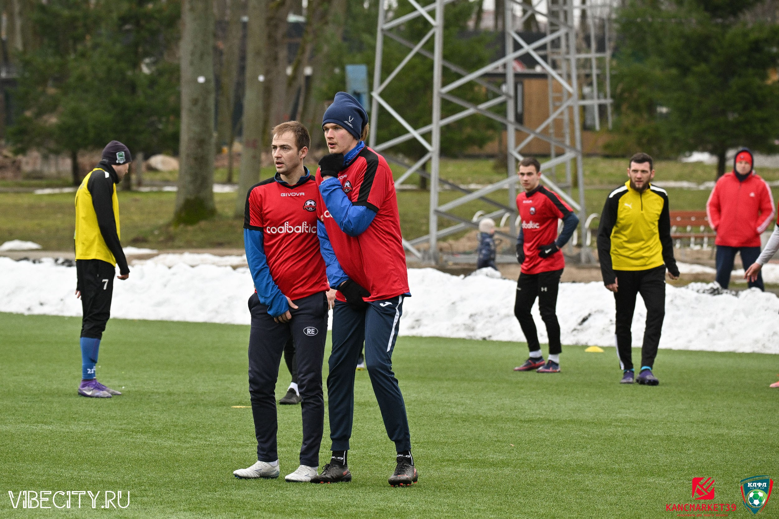 XX ЧЕМПИОНАТ КАЛИНИНГРАДСКОЙ ЛФЛ КАНЦМАРКЕТ39 сезона 2024–2025 гг. VIBECITY.RU Вайб Сити Ру Фоторепортажи Фотоотчеты Калининград