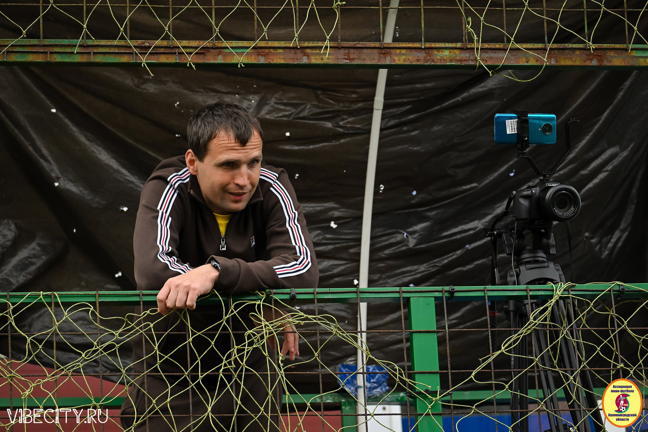 ИГРЫ МИНИ-ФУТБОЛЬНОЙ И КОРПОРАТИВНОЙ ЛИГИ. VIBECITY.RU Вайб Сити Ру Фоторепортажи Фотоотчеты Калининград