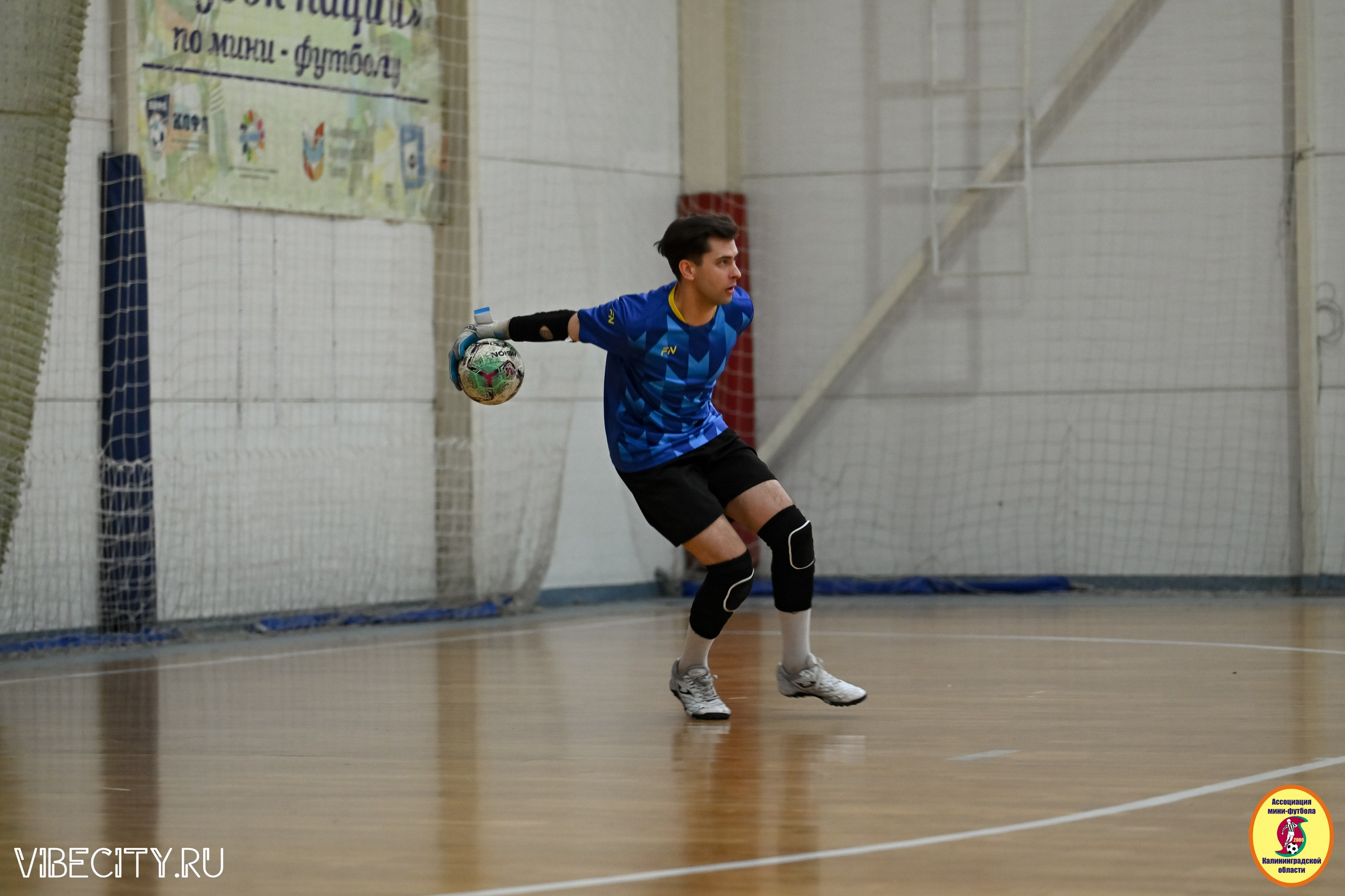 8 тур Корпоративной Бизнес-Лиги по футзалу. VIBECITY.RU Вайб Сити Ру Фоторепортажи Фотоотчеты Калининград