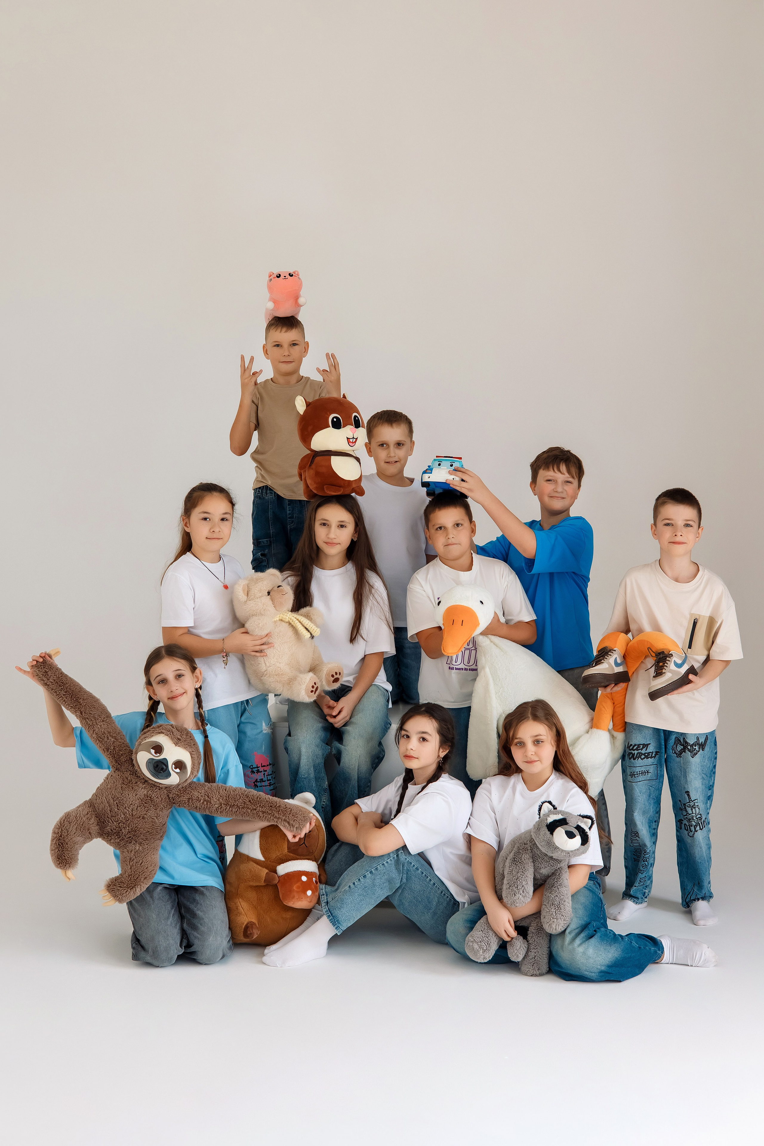 4 класс съемка в фотостудии. Фотограф Любовь Корниенко, Примоский край