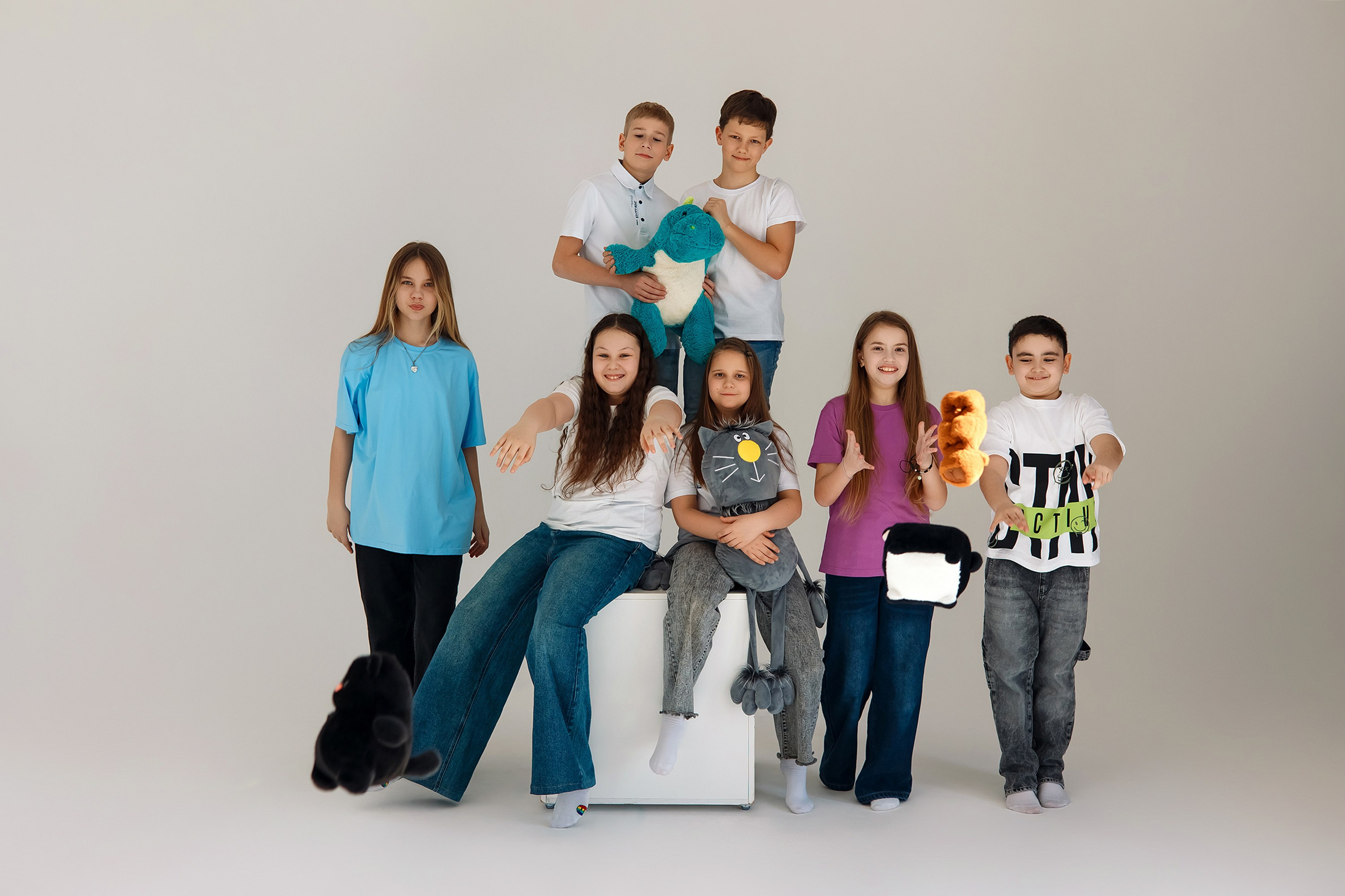 4 класс съемка в фотостудии. Фотограф Любовь Корниенко, Примоский край