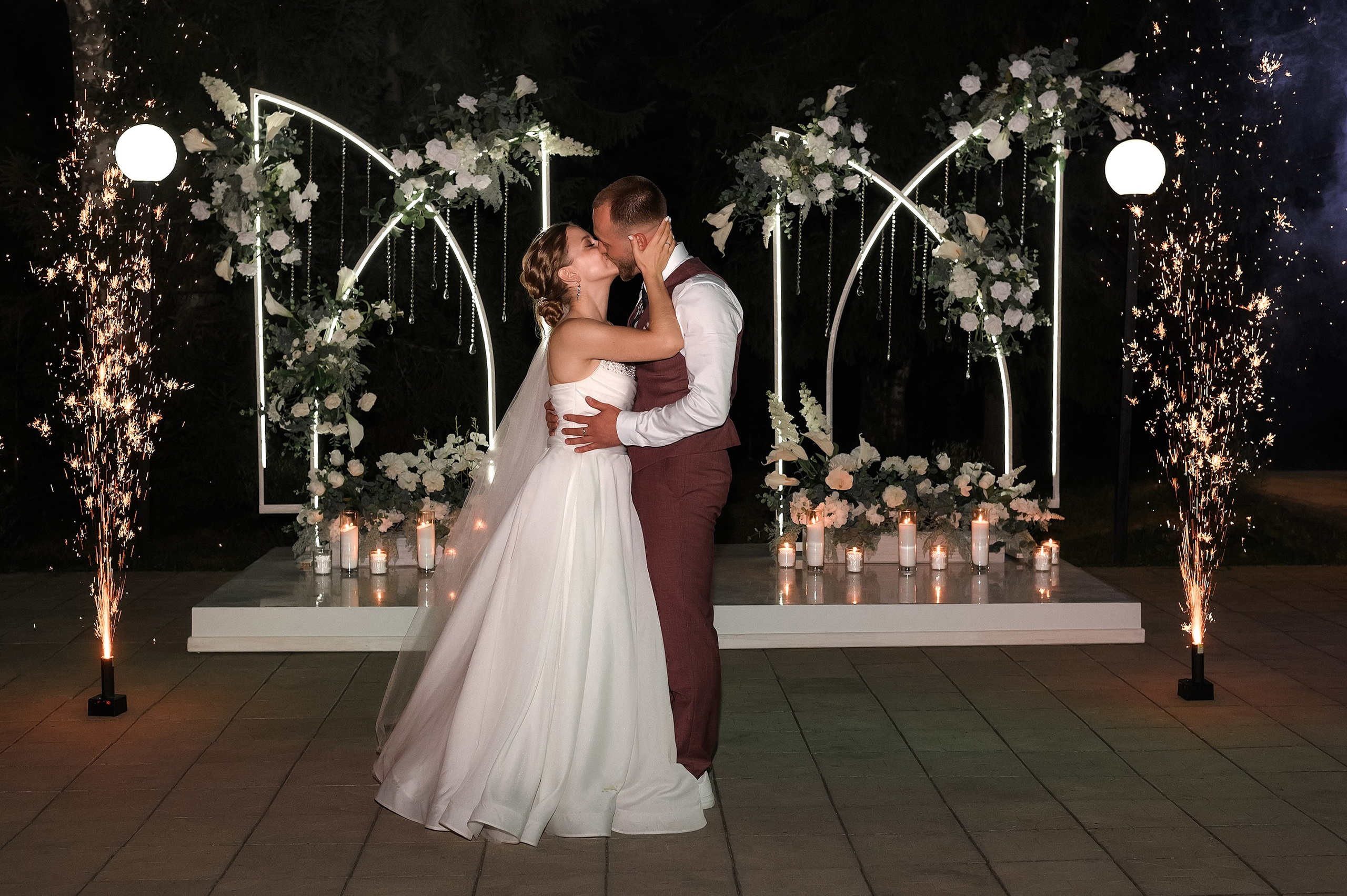 свадебная фотосъемка банкета гостевой дом Вершинино свадебный фотограф Николай Коляганов 