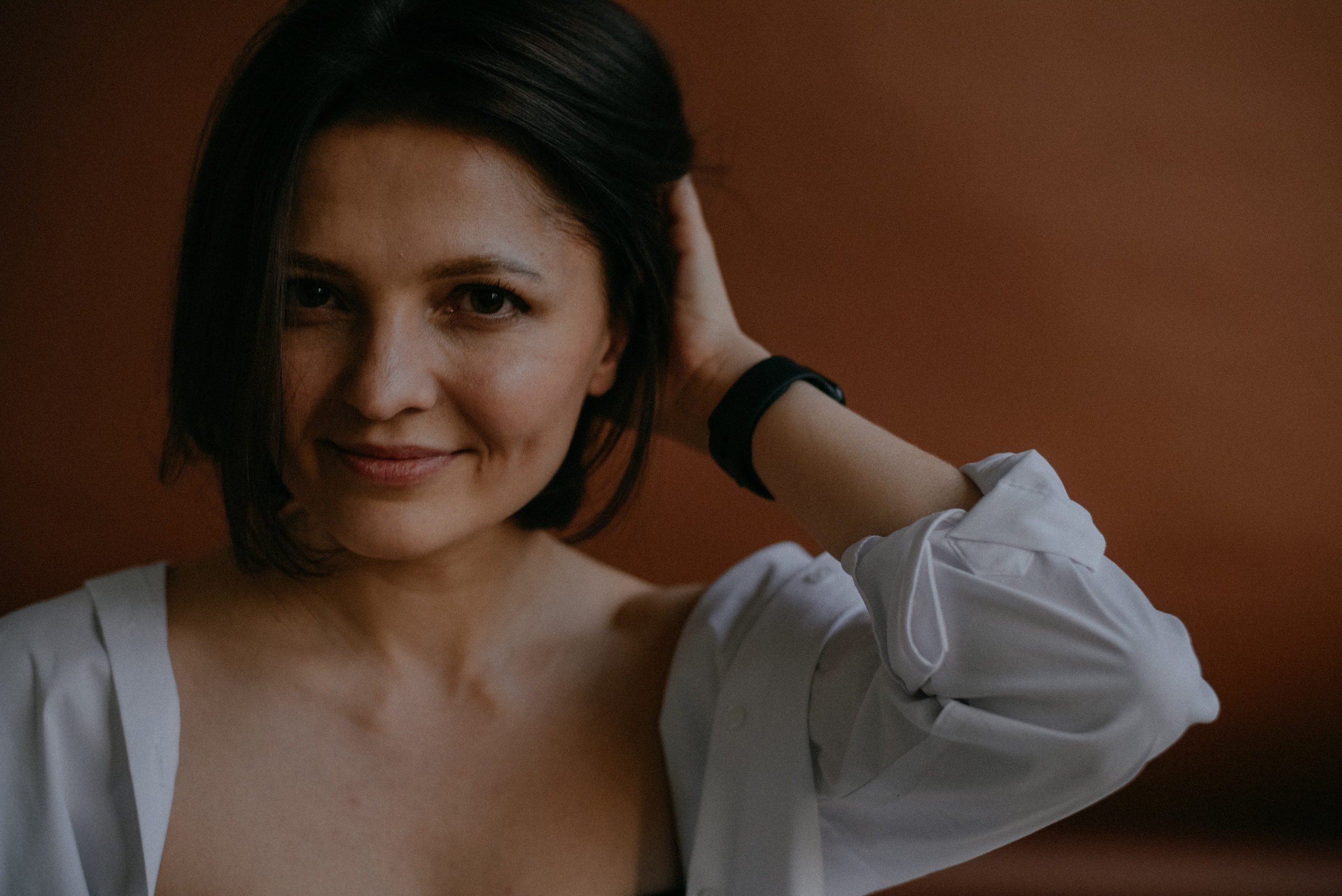 девушка в студи женская фотосессия в студии женская съемка