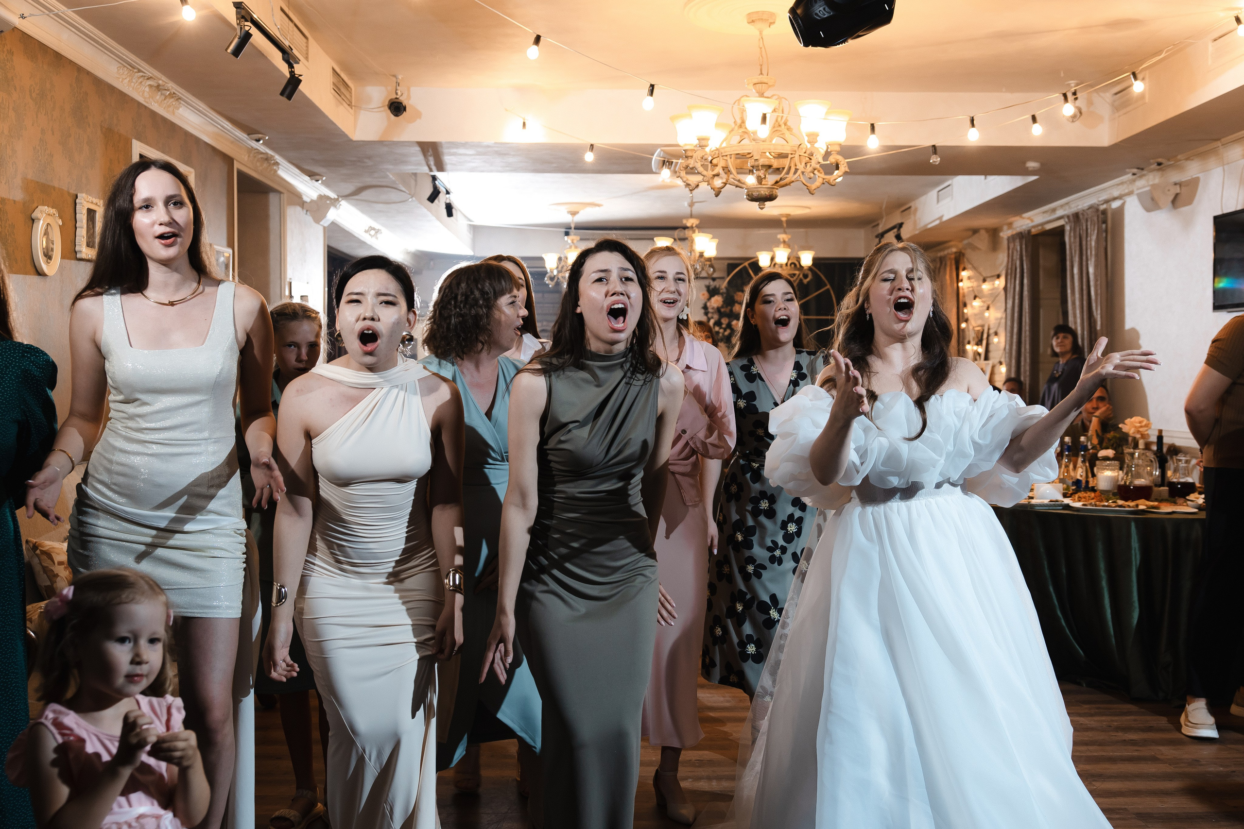 Фотографии. Свадебный фотограф в Чите Пошка Елена