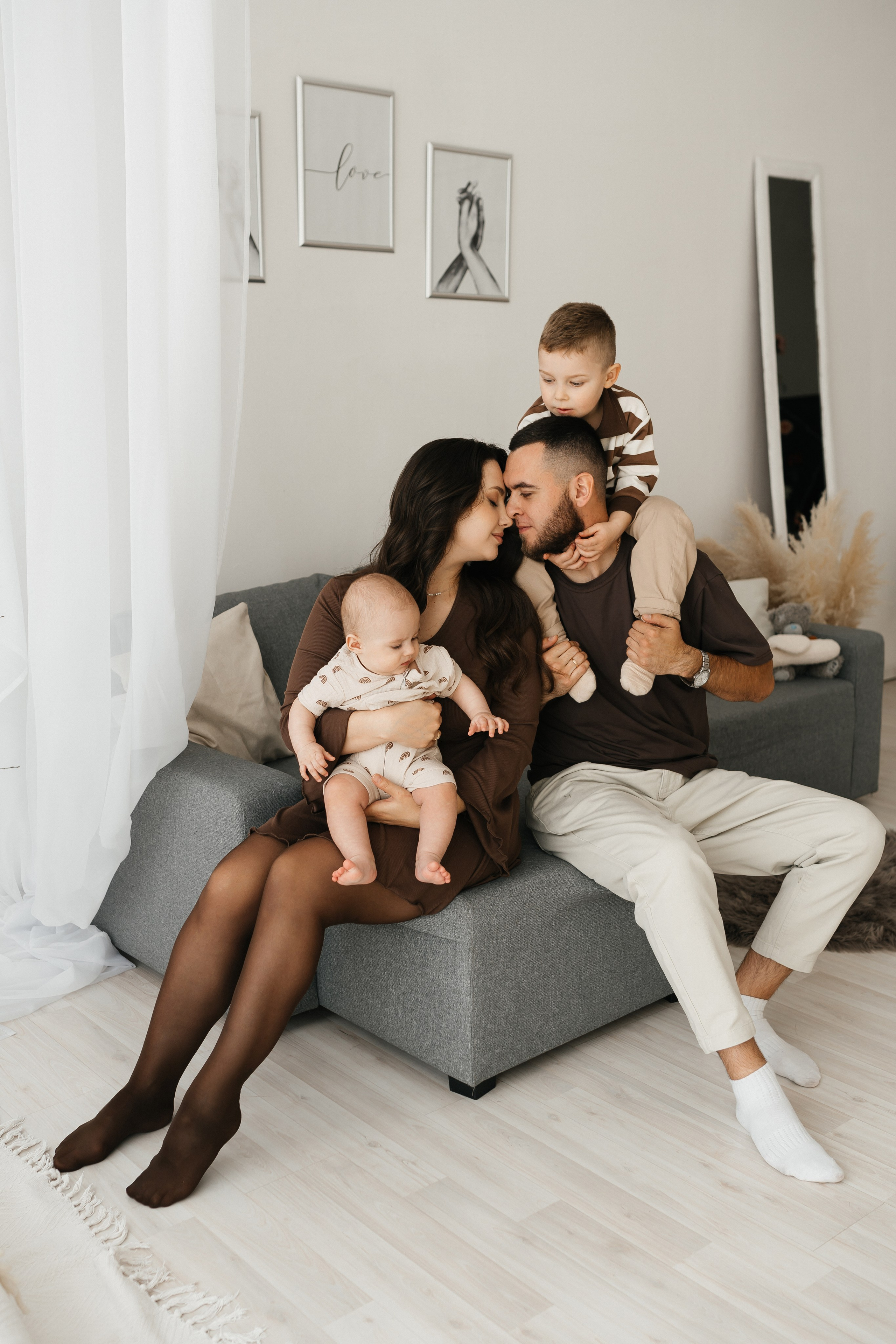 Светлана, Данил, Арсений и Савелий. Фотограф Ким Наталья в Красноярске