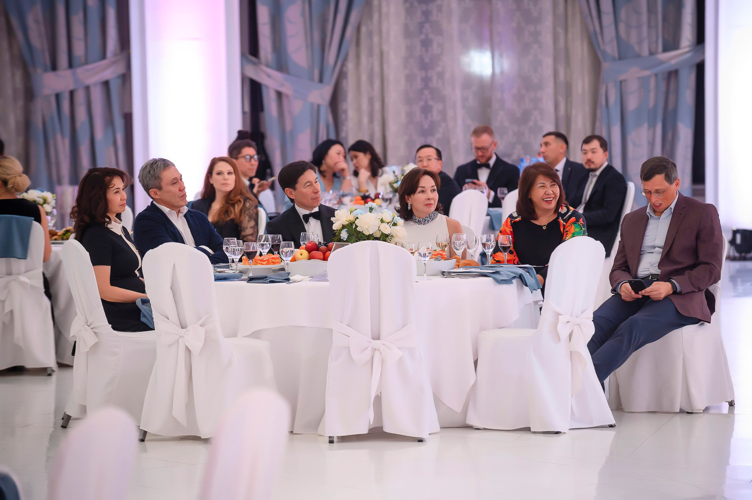 Charity ball 2024. Интерьерный и репортажный фотограф в Алматы