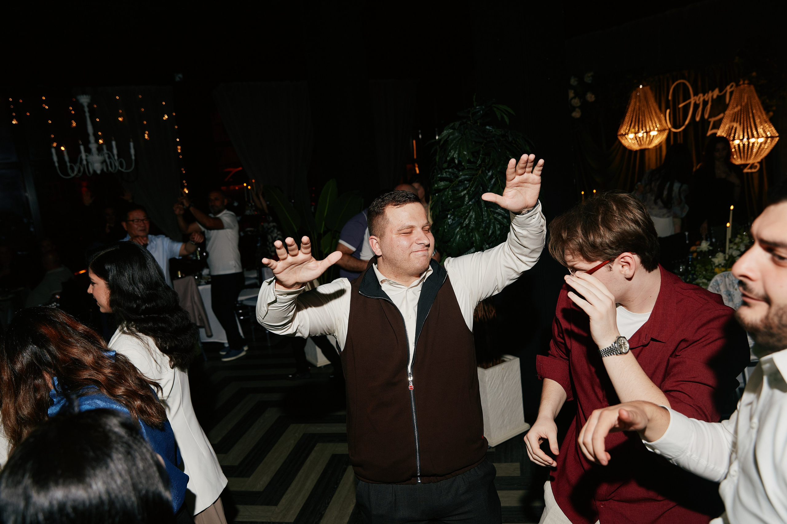 День рождения в Двин Холл 02.05. Свадебный репортажный фотограф краснодар максим дремов дрёмов фотосессия студия цена