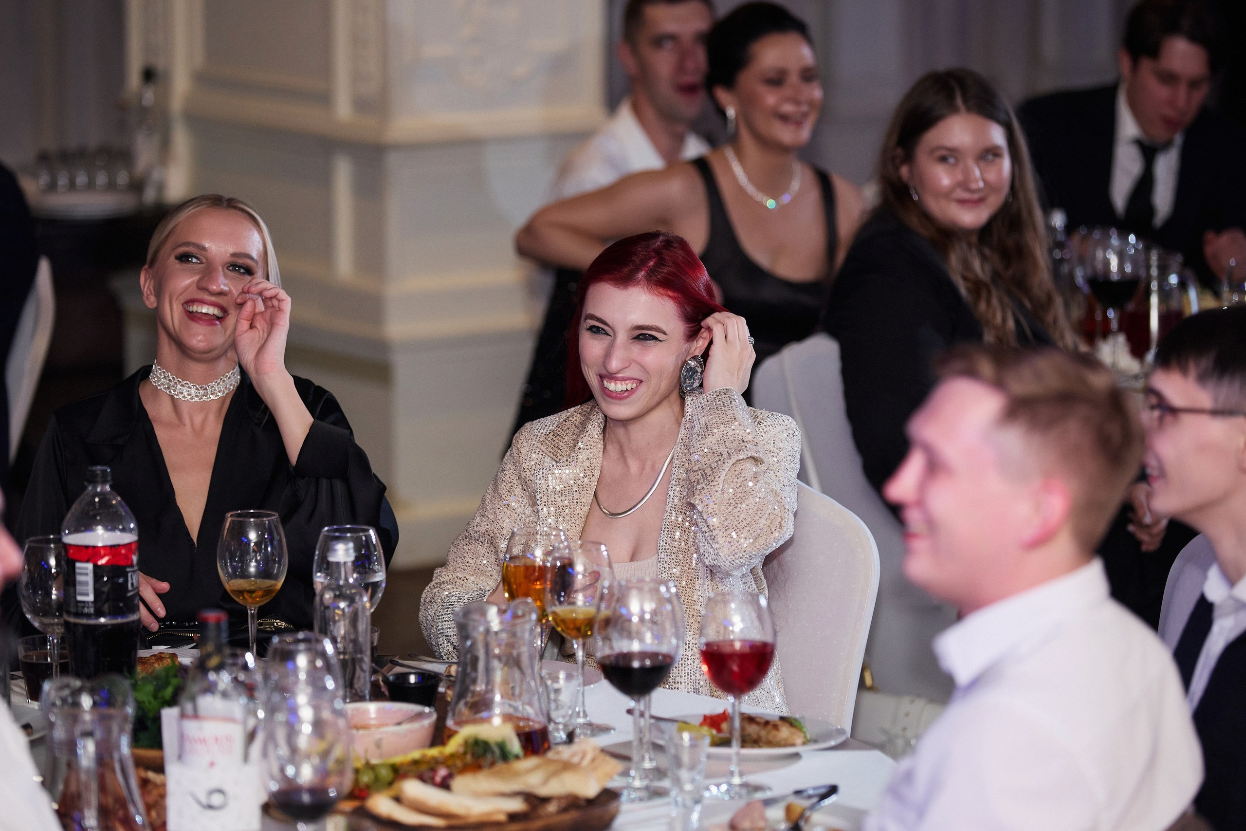 E8 / Новогодний корпоратив. Другой взгляд на фотографию