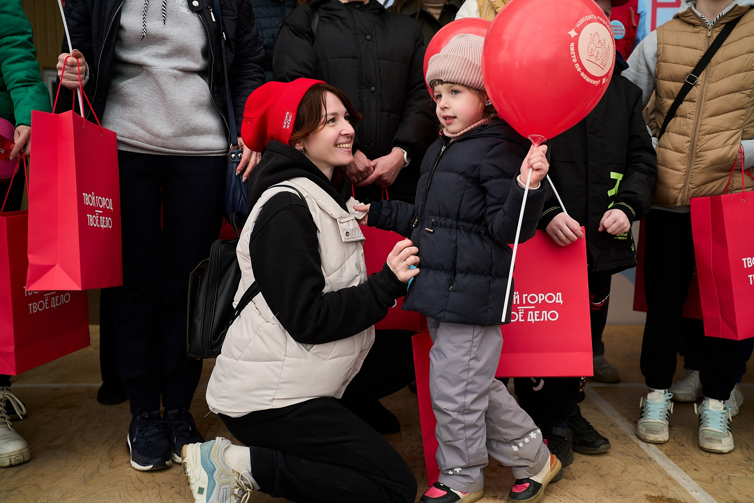 Субботник у Управления делами Мэра и Правительства Москвы. Фотограф и Видеограф в Москве. Олег Корушев