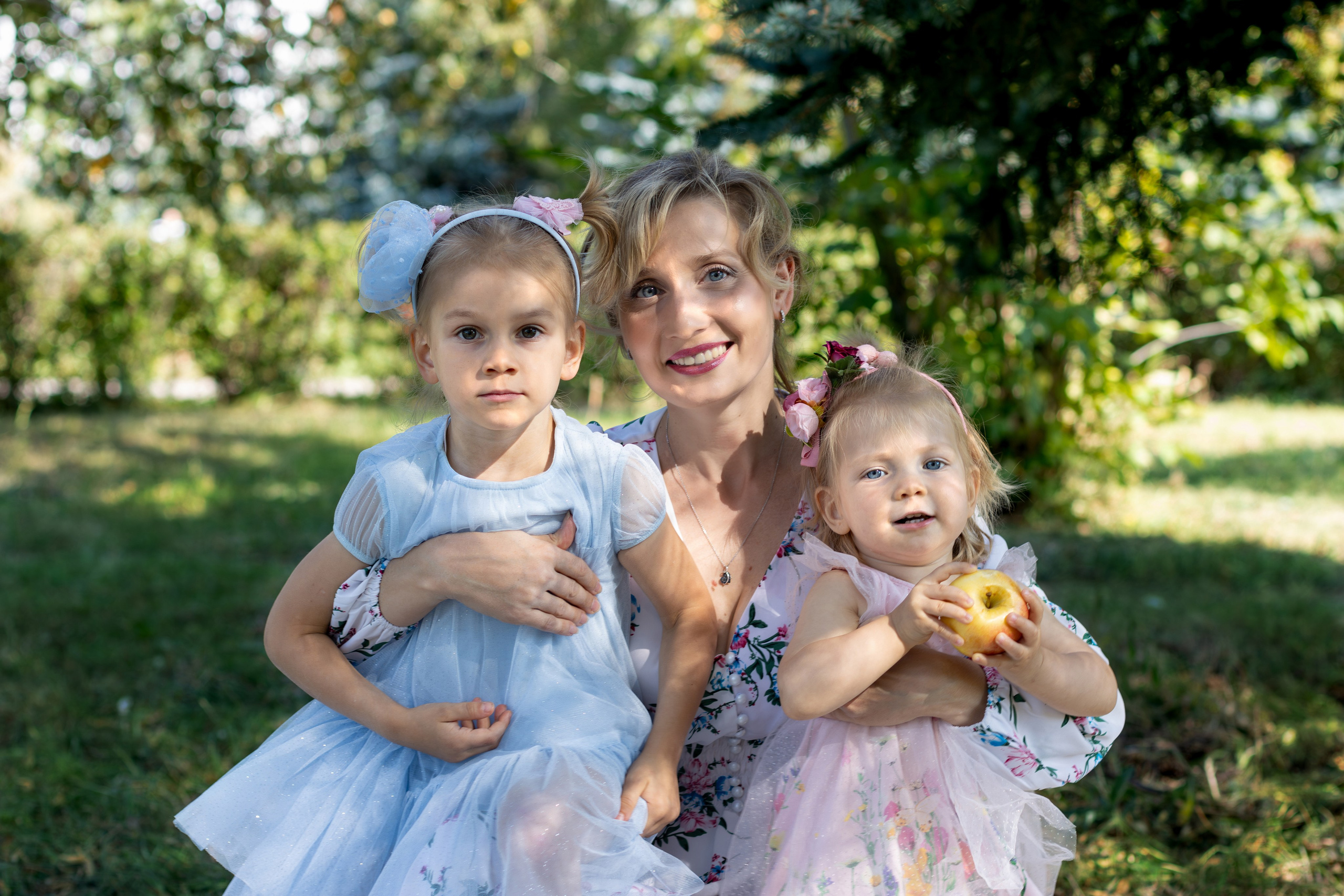 Пикник летним днём. Главная