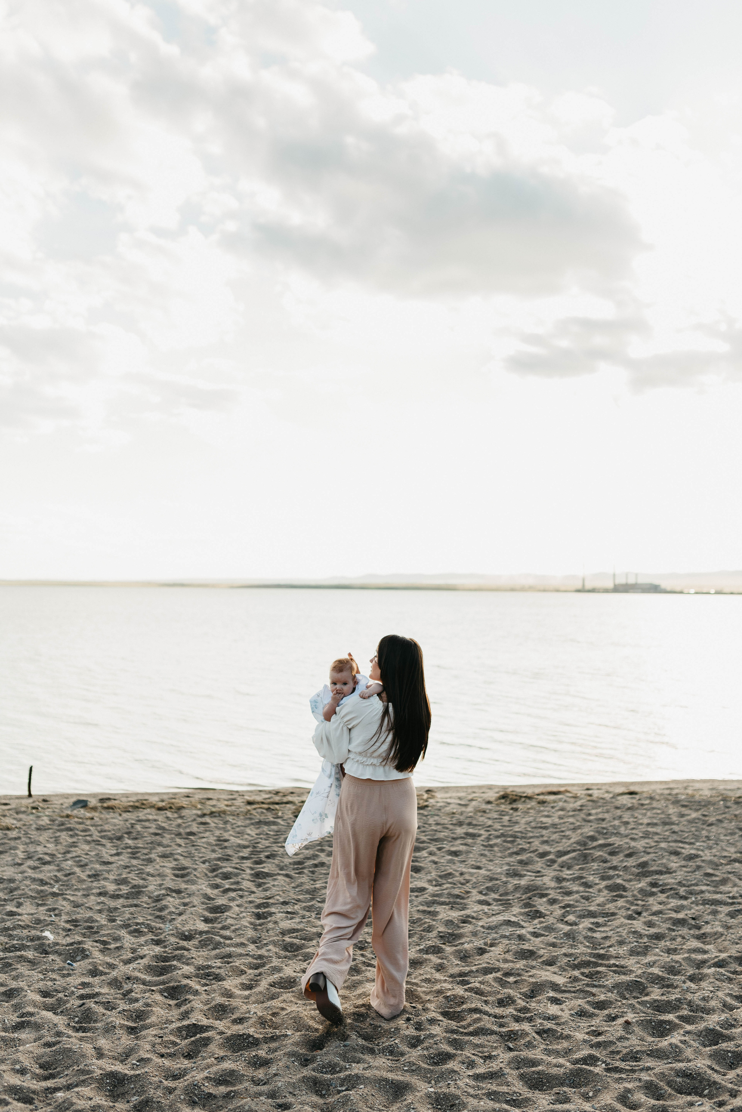 Алина и Софа. Свадебный и семейный фотограф в Чите Юлия Оранская