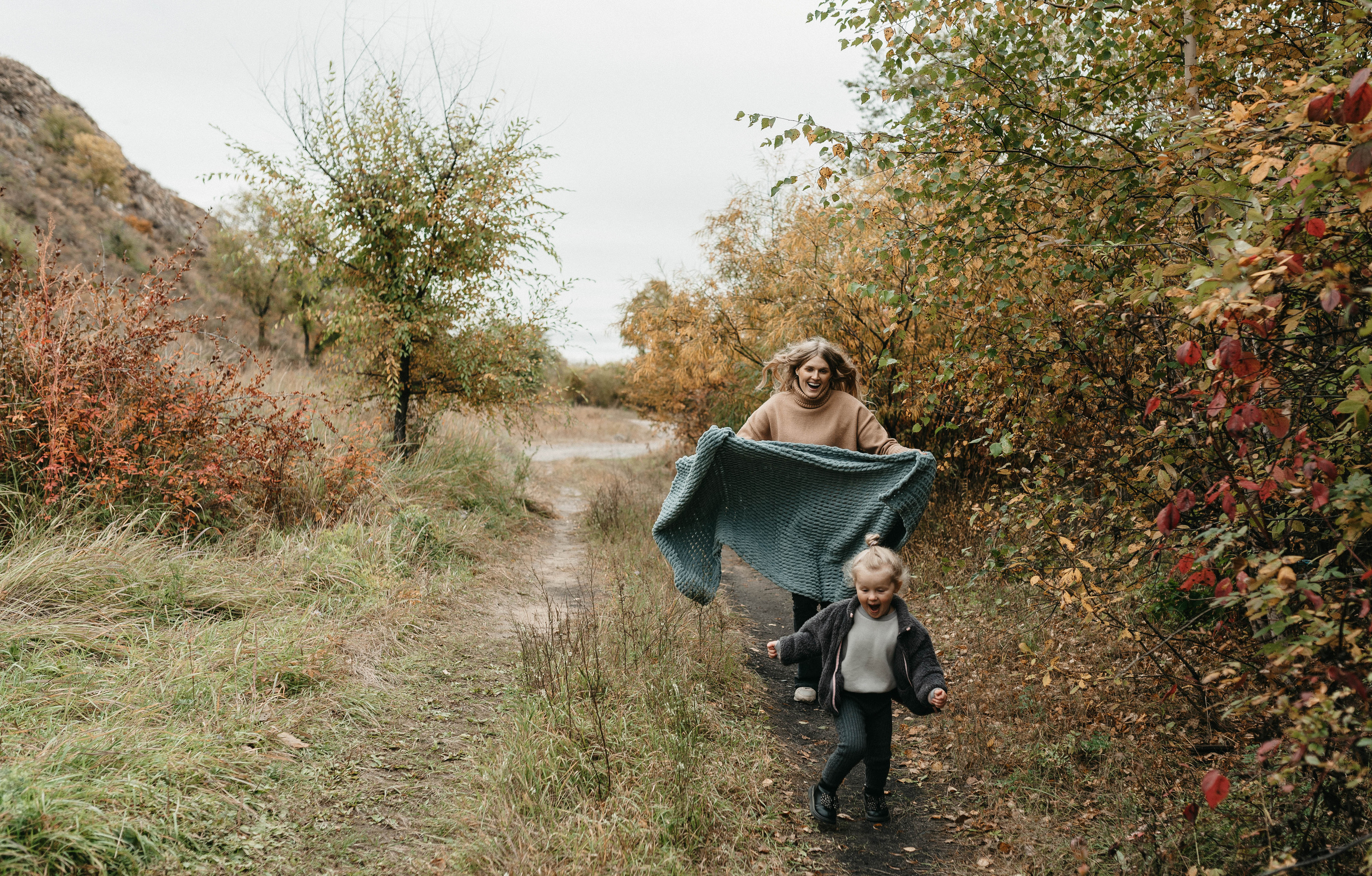 Диана и Настя. Свадебный и семейный фотограф в Чите Юлия Оранская