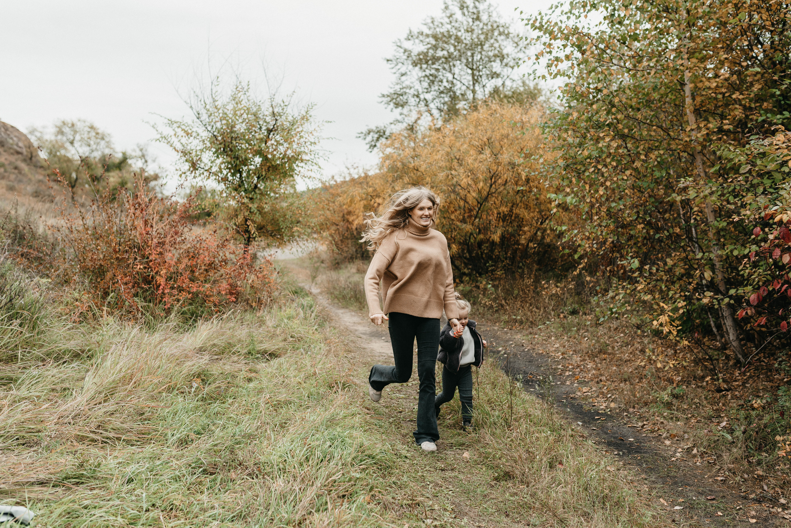 Диана и Настя. Свадебный и семейный фотограф в Чите Юлия Оранская