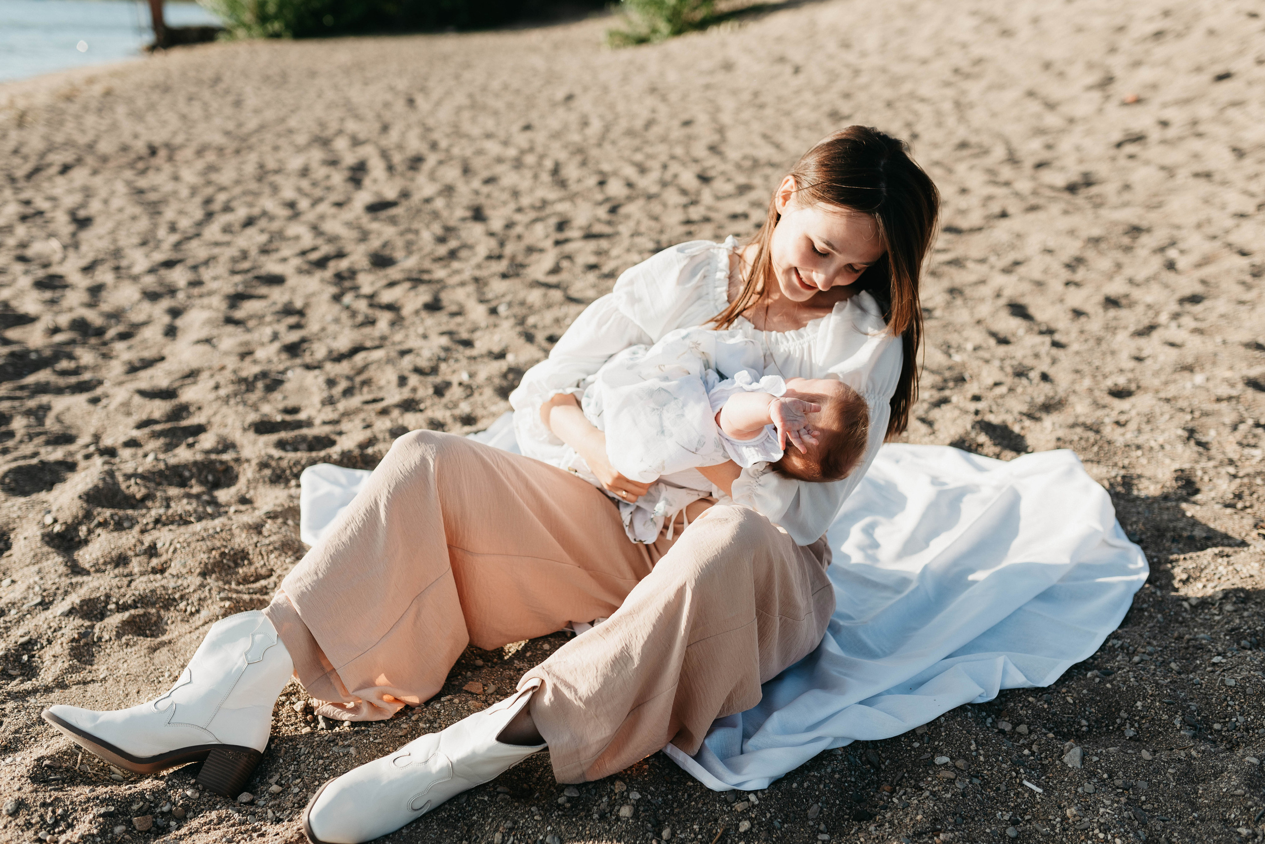 Алина и Софа. Свадебный и семейный фотограф в Чите Юлия Оранская