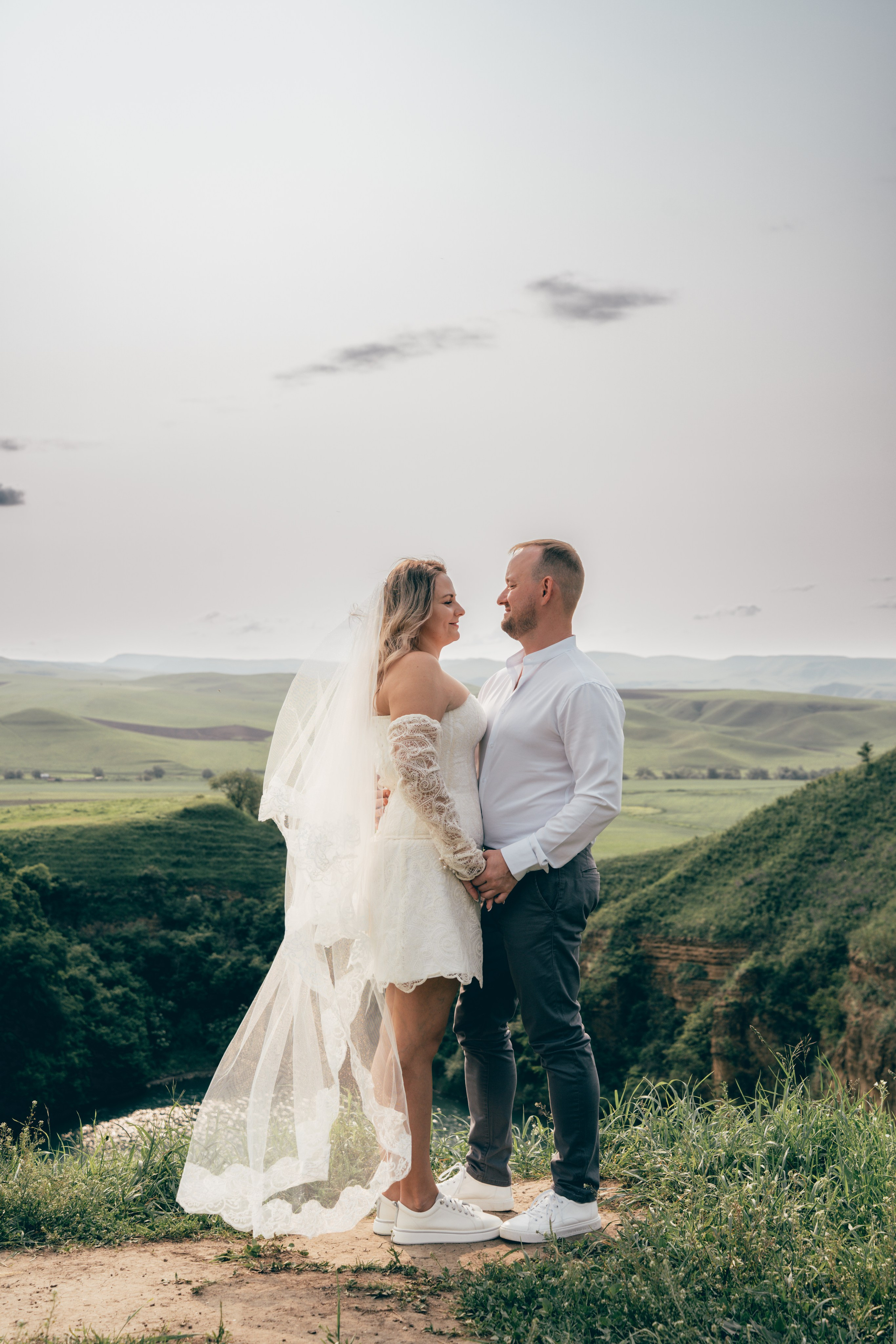 Съемка для брендов одежды КМВ Пятигорск, Железноводск, Ессентуки, Кисловодск Архыз Домбай Фотосессия. Фотограф КМВ|ГОРЫ Пятигорск Железноводск Ессентуки Кисловодск Домбай Архыз Эльбрус