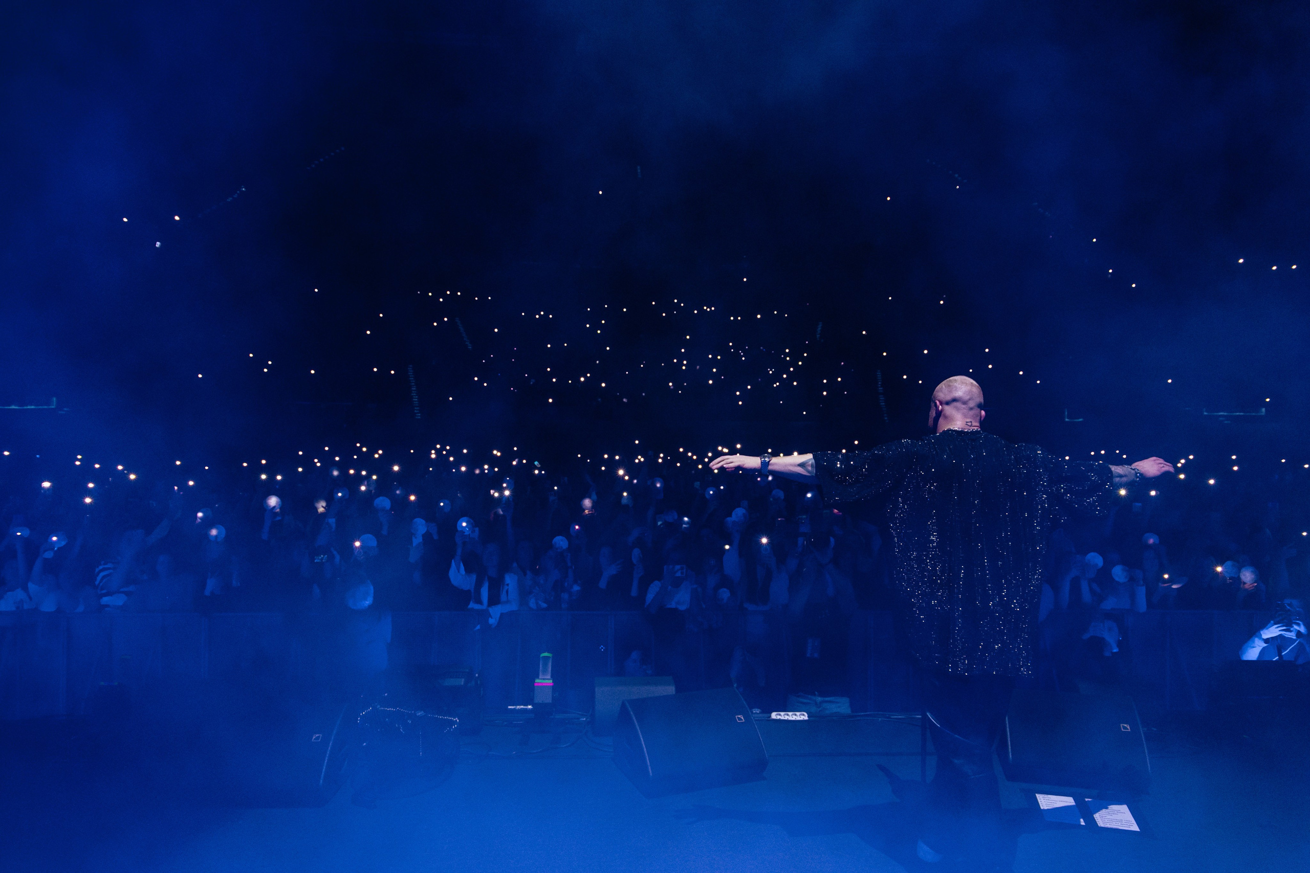 Концерт Лёши Свика