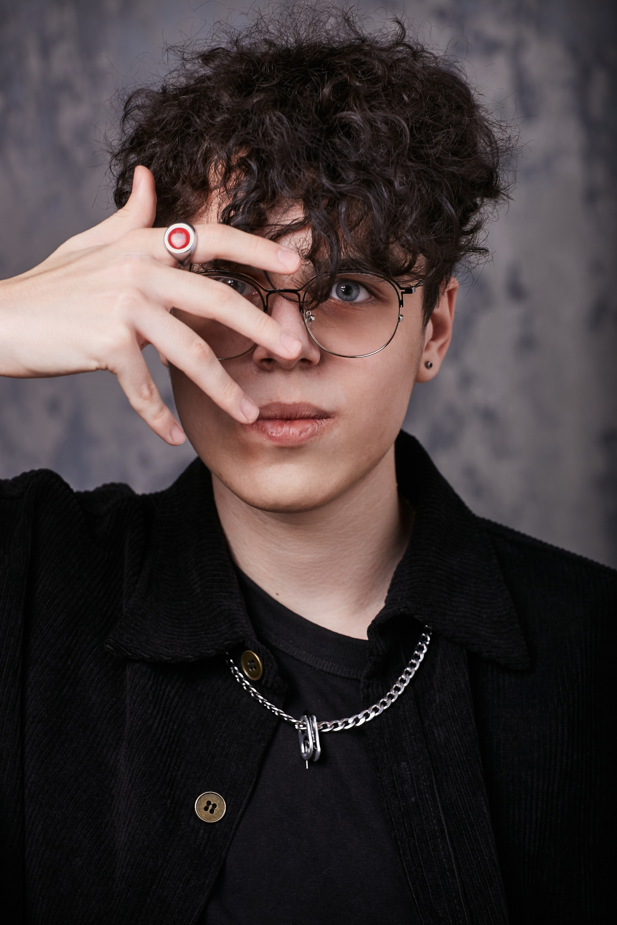 Студия Школьной Фотографии — стильные и современные выпускные альбомы