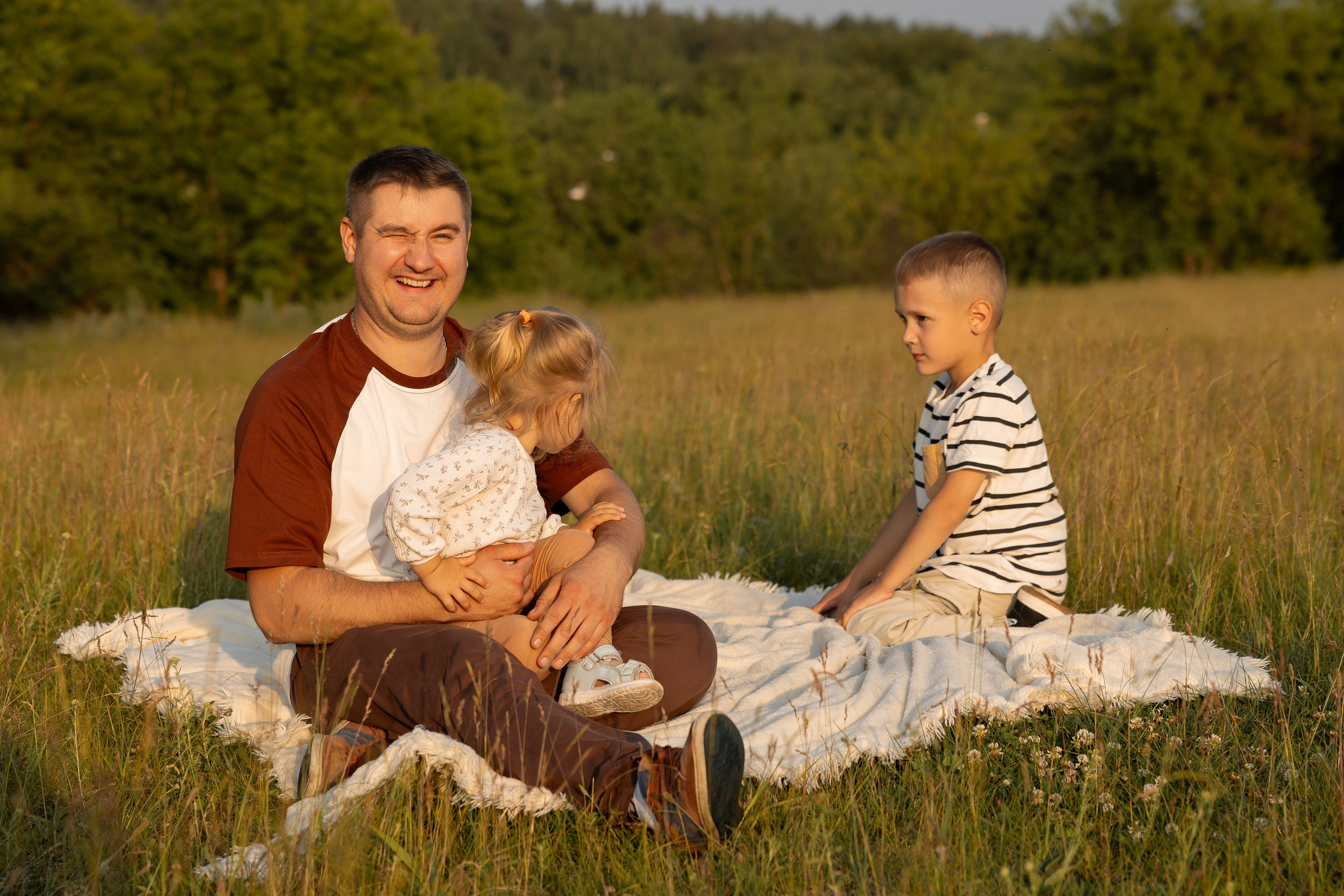 В поле. Семейный и свадебный фотограф в Челябинске Мария Леонтьева