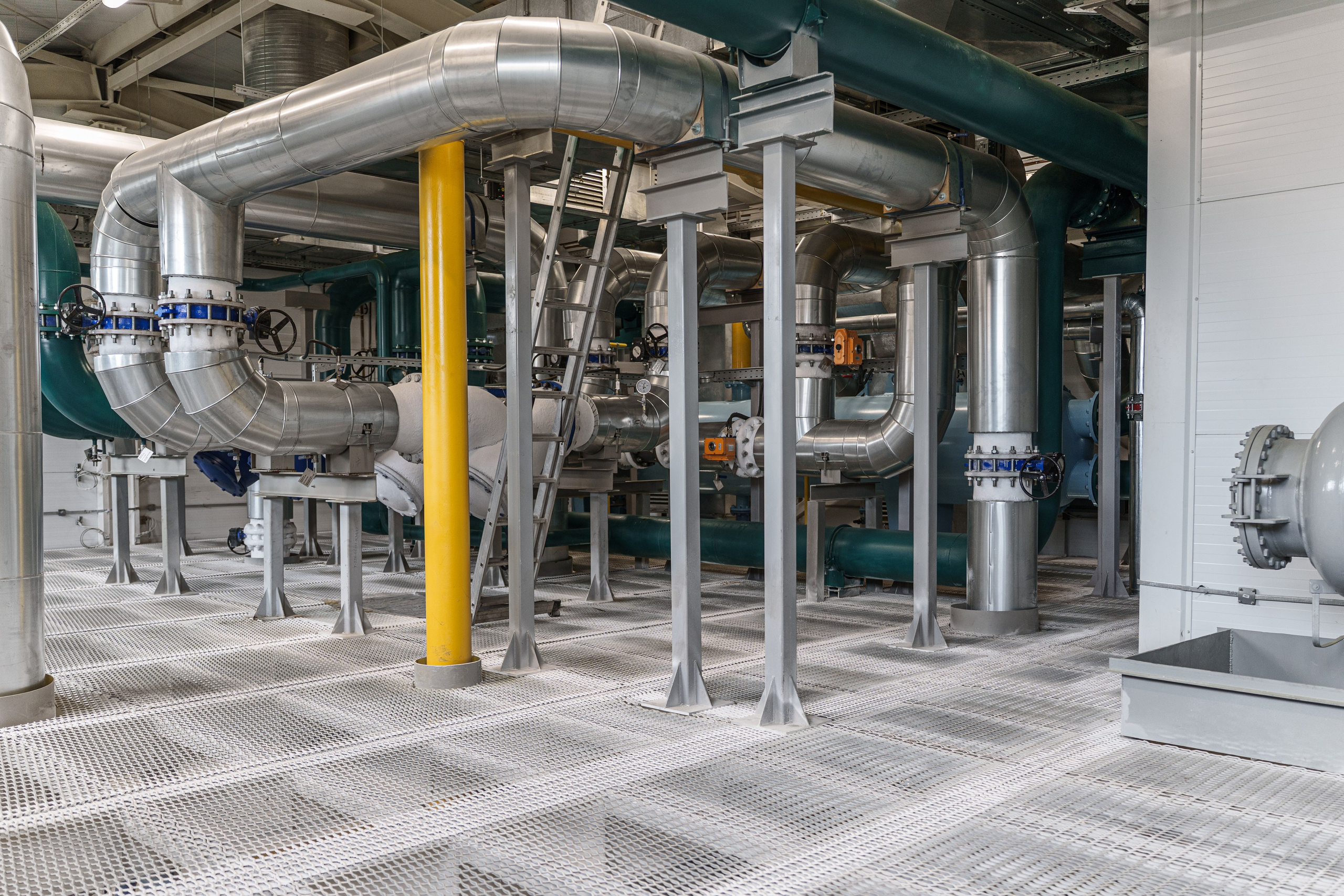 Фотосъемка для ООО «ГК МФМК». Интерьерный фотограф и ретушер в Красноярске Денис Антропов