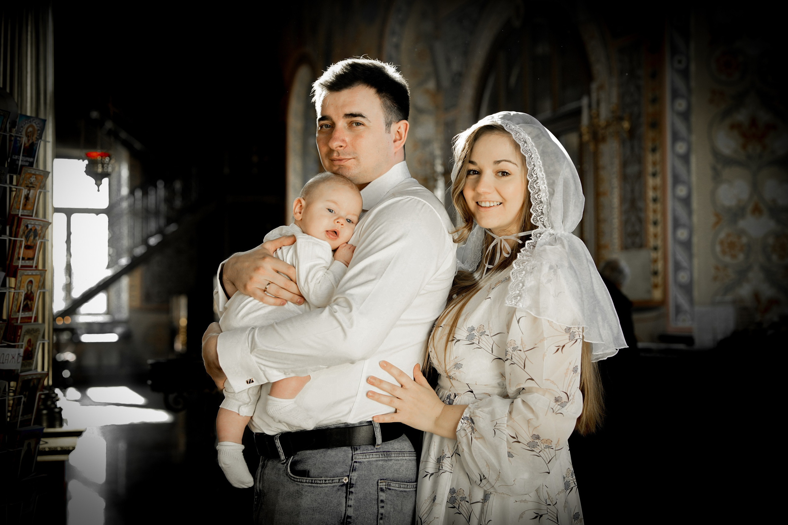 Крещение в Храме Георгия Всеволодовича.Нижний Новгород. Фотограф на крещение и венчание в Нижнем Новгороде.Свадебный Фотограф