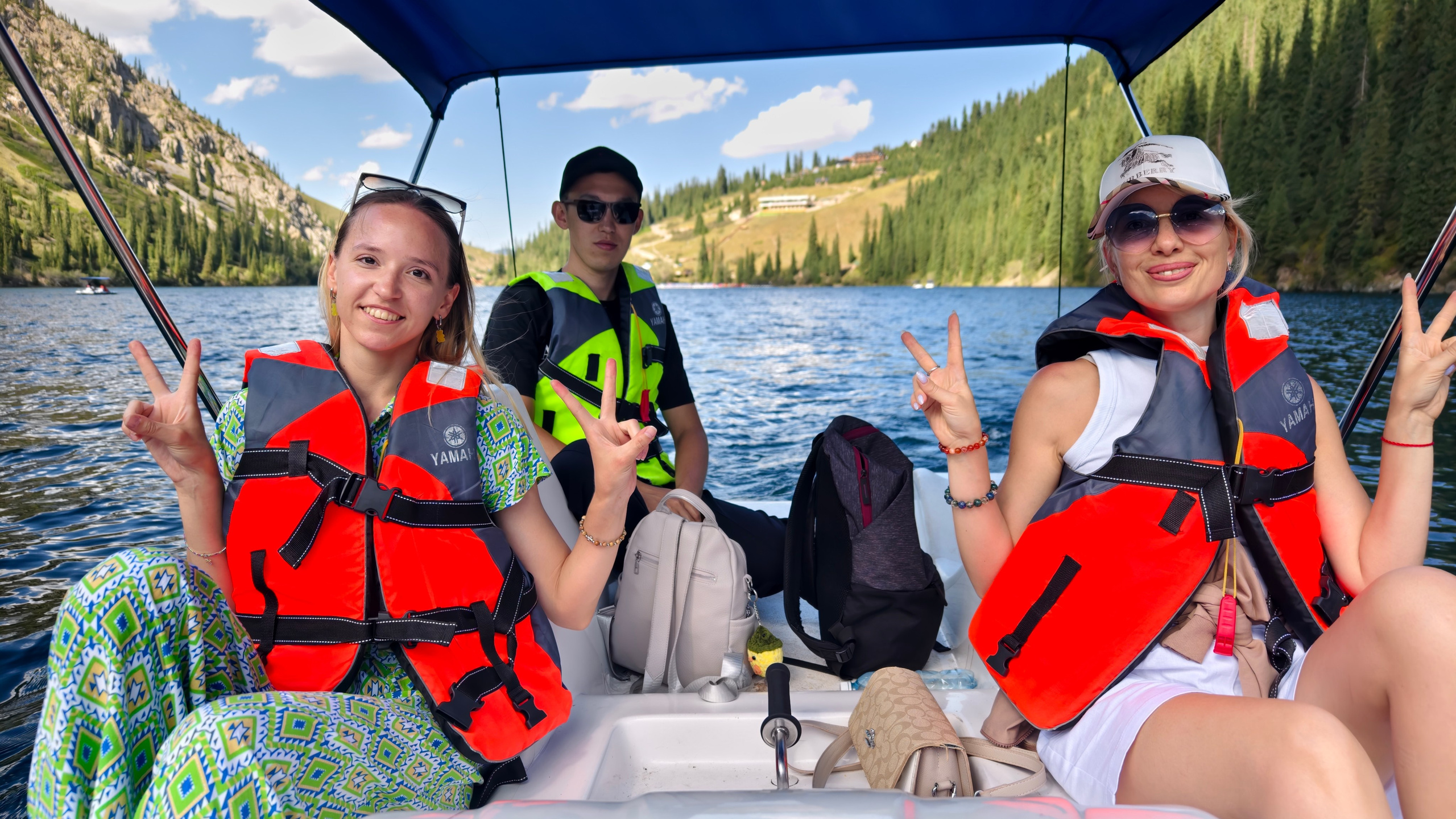 Экскурсия и тур на озеро Кольсай из Алматы