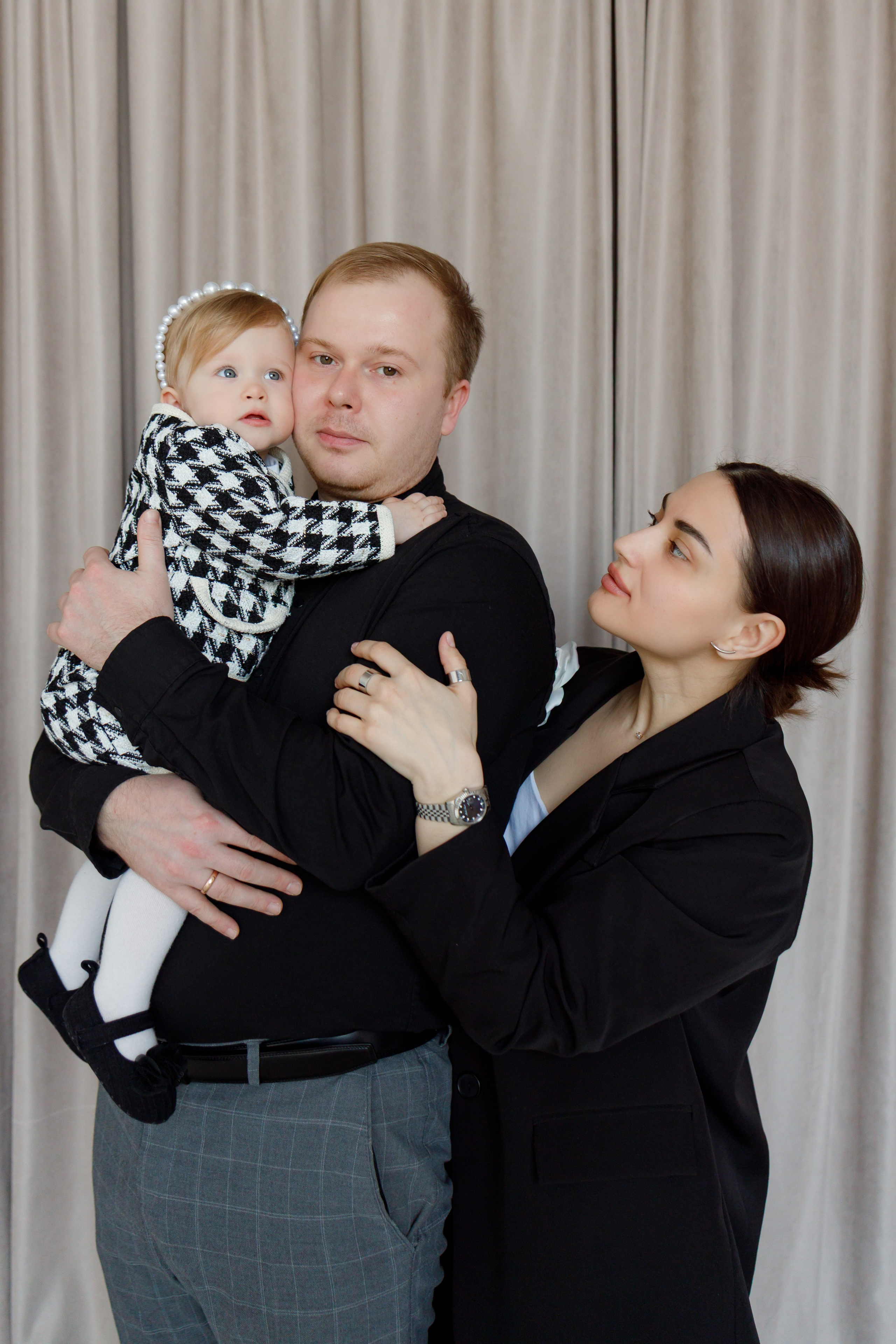 Таисии годик. Семейный и детский фотограф в Челябинске Елена Вышегородцева