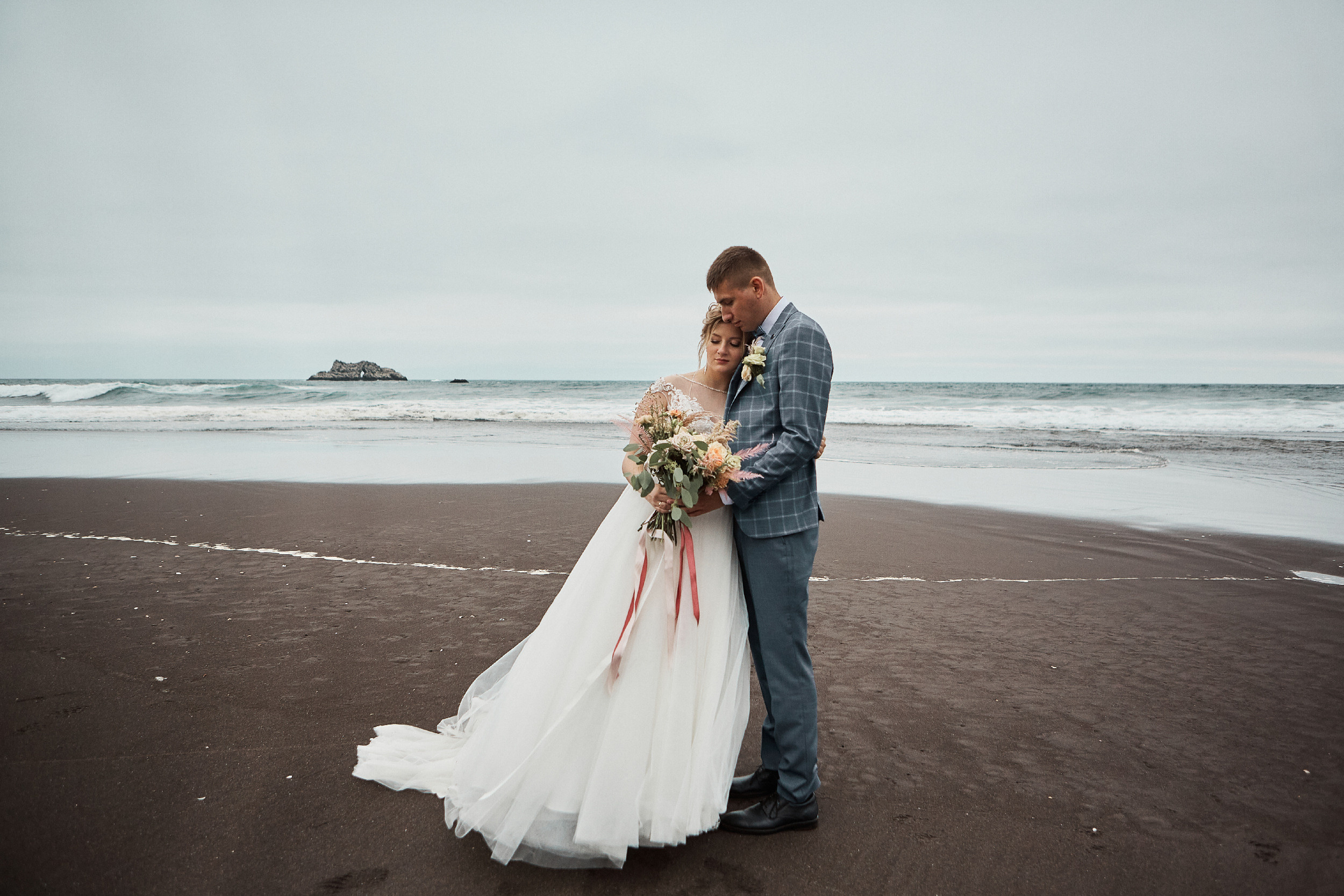 Валера и Наталья  Свадебный фотограф Камчатка Панов Ян. Свадебный фотограф на Камчатке Ян Панов