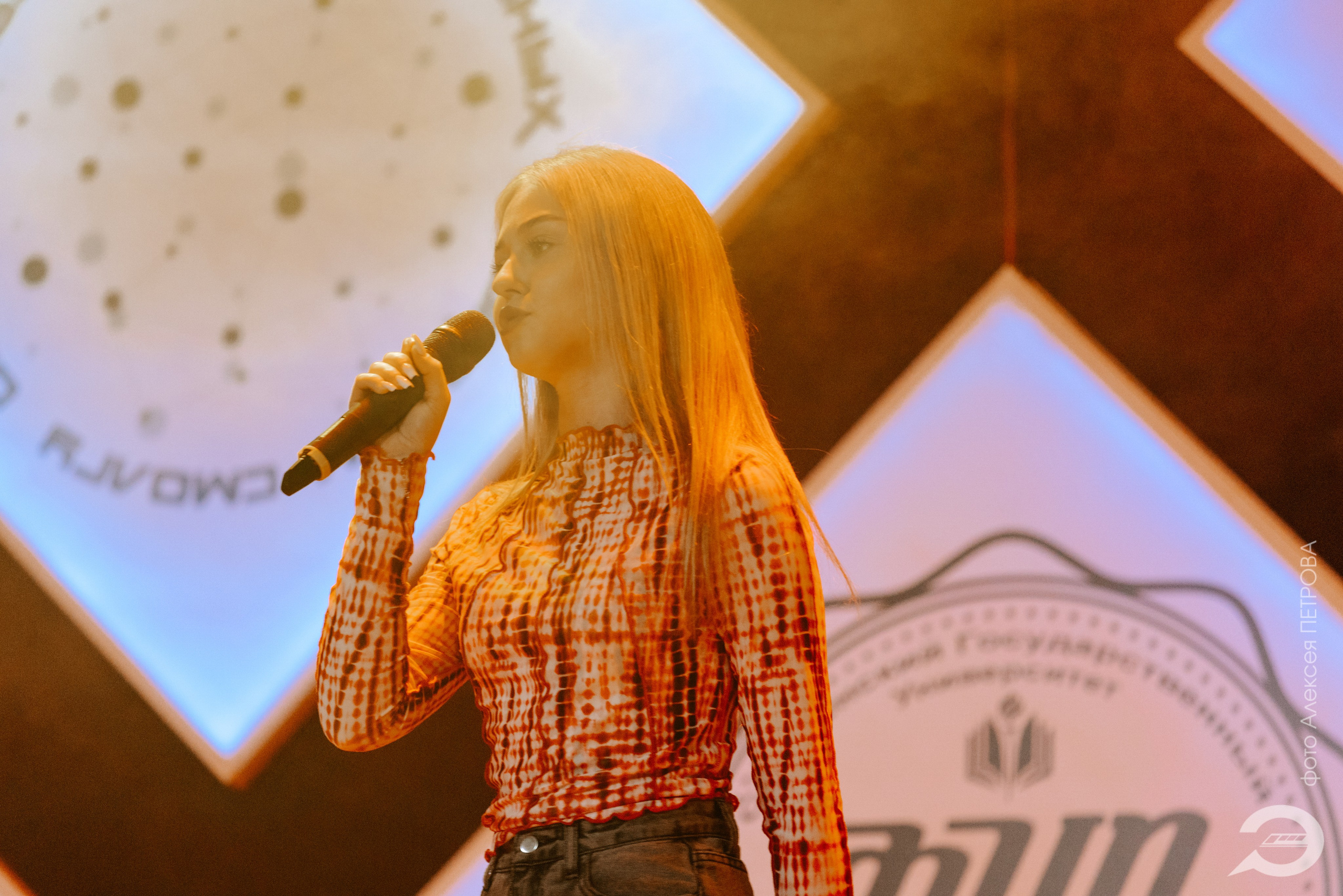 Студвесна 2025 — Открытие 18.03.2025. KiPPER Gallery — Фотограф