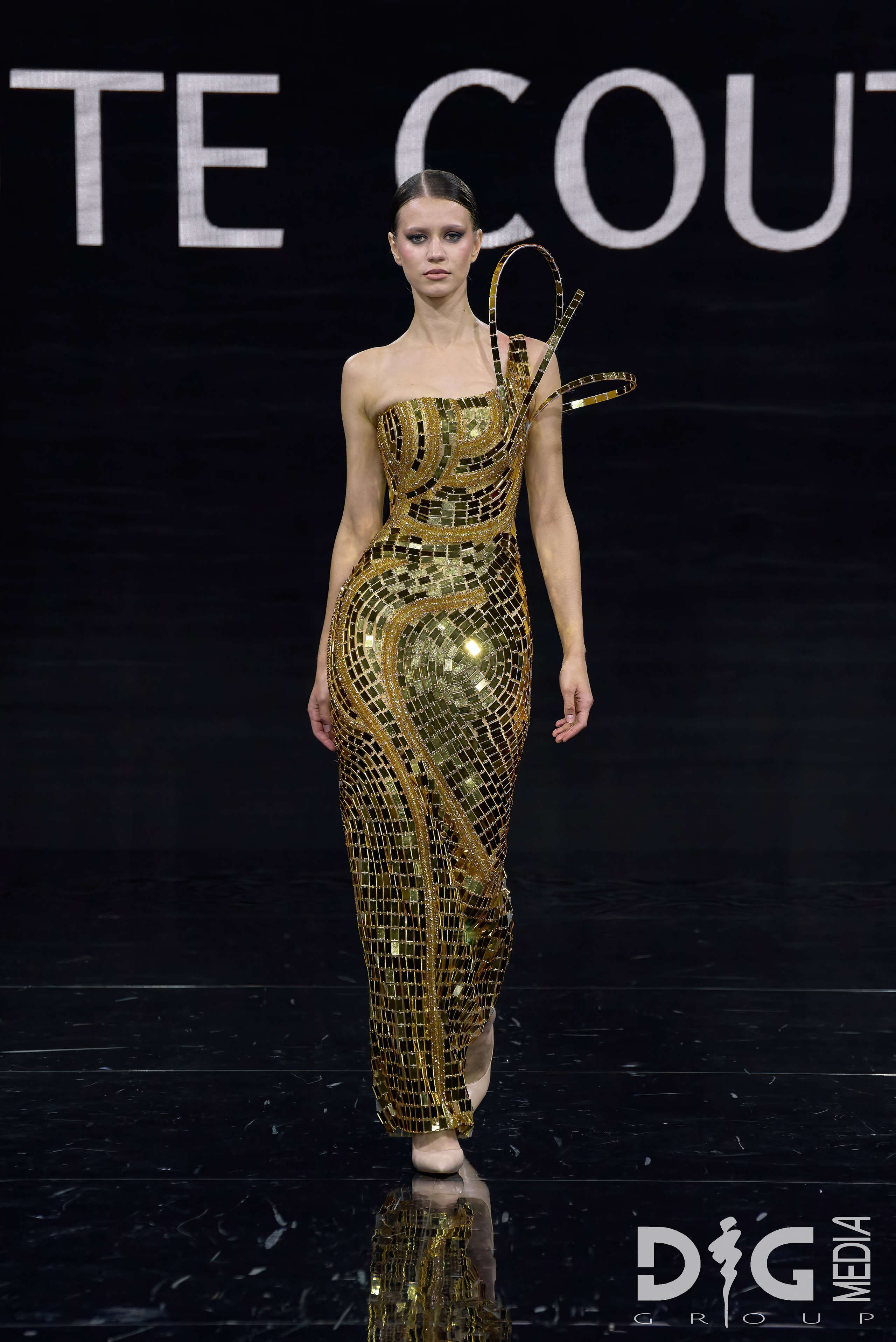 Grach haute couture | SOCHI FASHION WEEK | 2025. DG MEDIA GROUP | Контент для модных показов и концертов