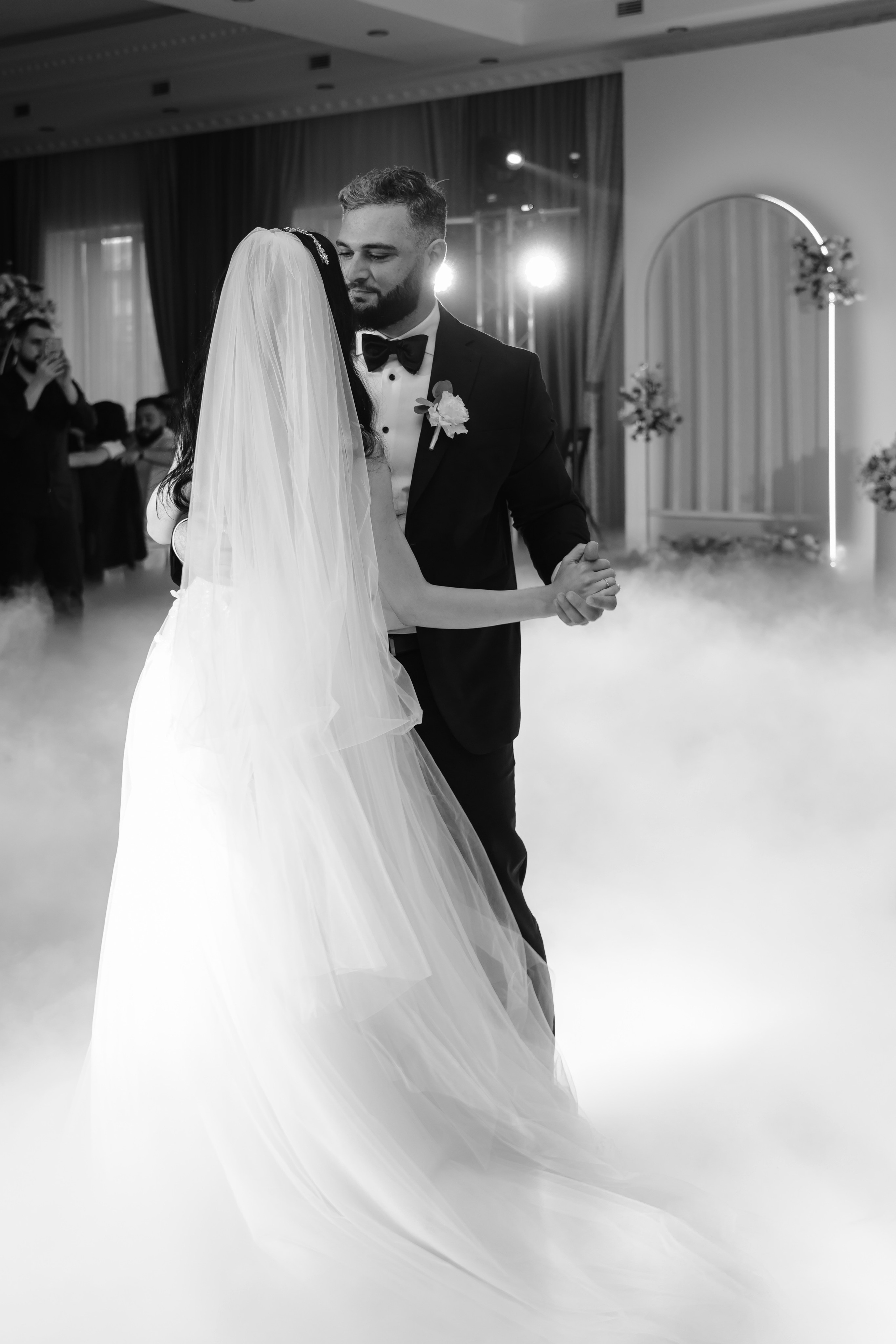 Артем и Лусине. Свадебный фотограф Красноярск Вязьминова Мария