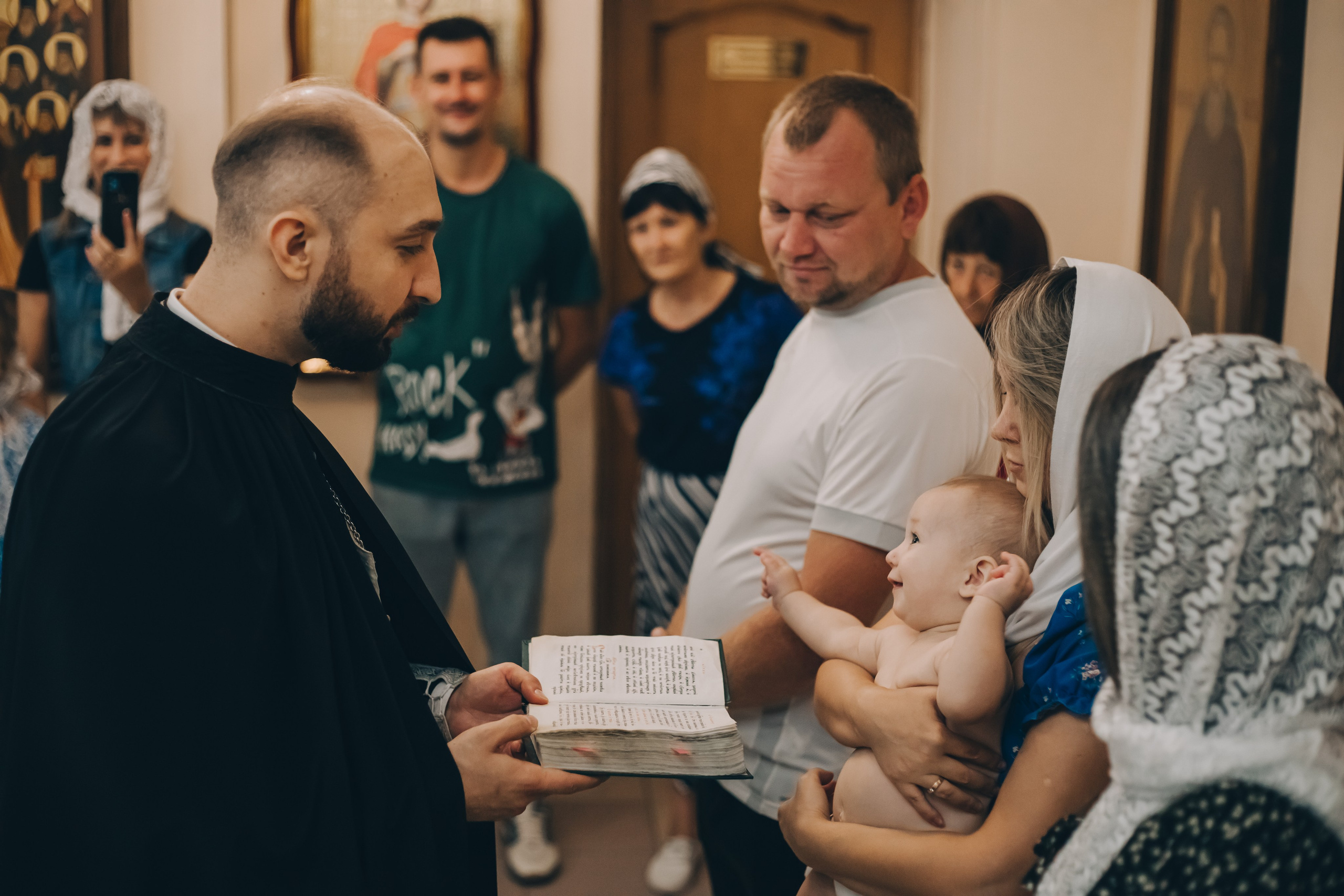 Съемка таинства крещения в Тихорецке. Свадебный и семейный фотограф в Краснодарском крае Мария Данилкина