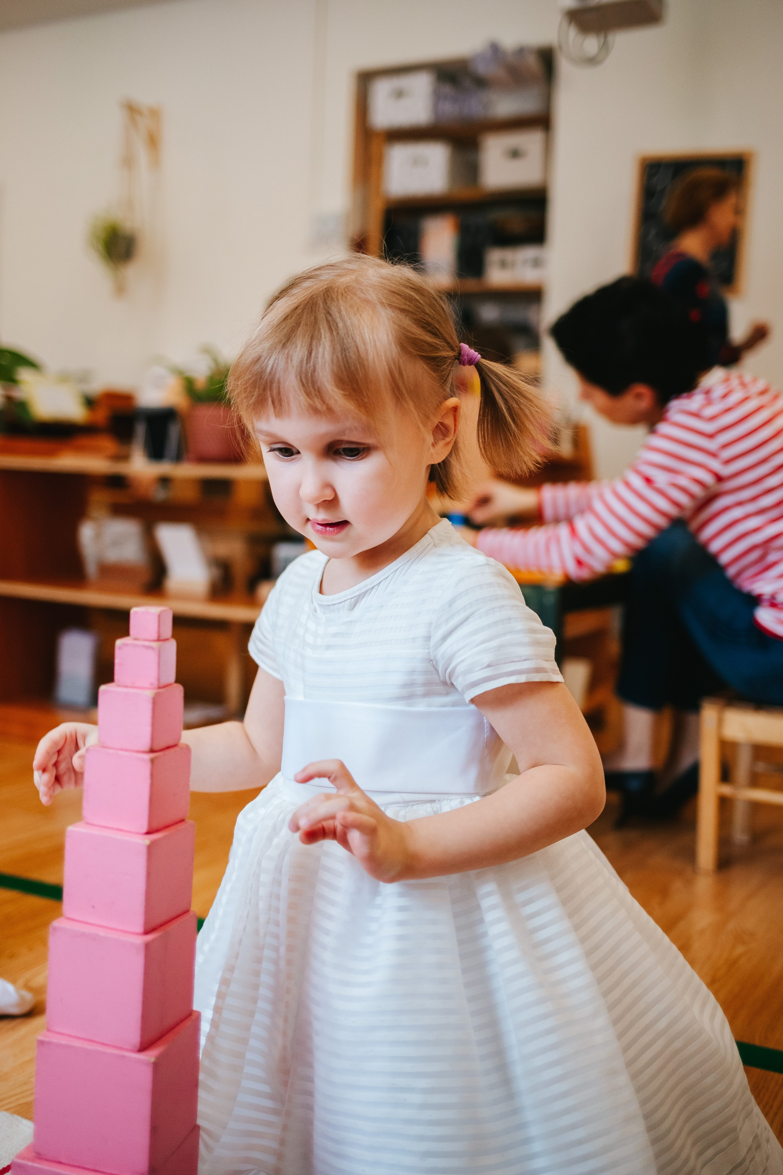 8 марта в Монтессори-саду. Семейный lifestyle фотограф в Санкт-Петербурге Людмила Пахомова