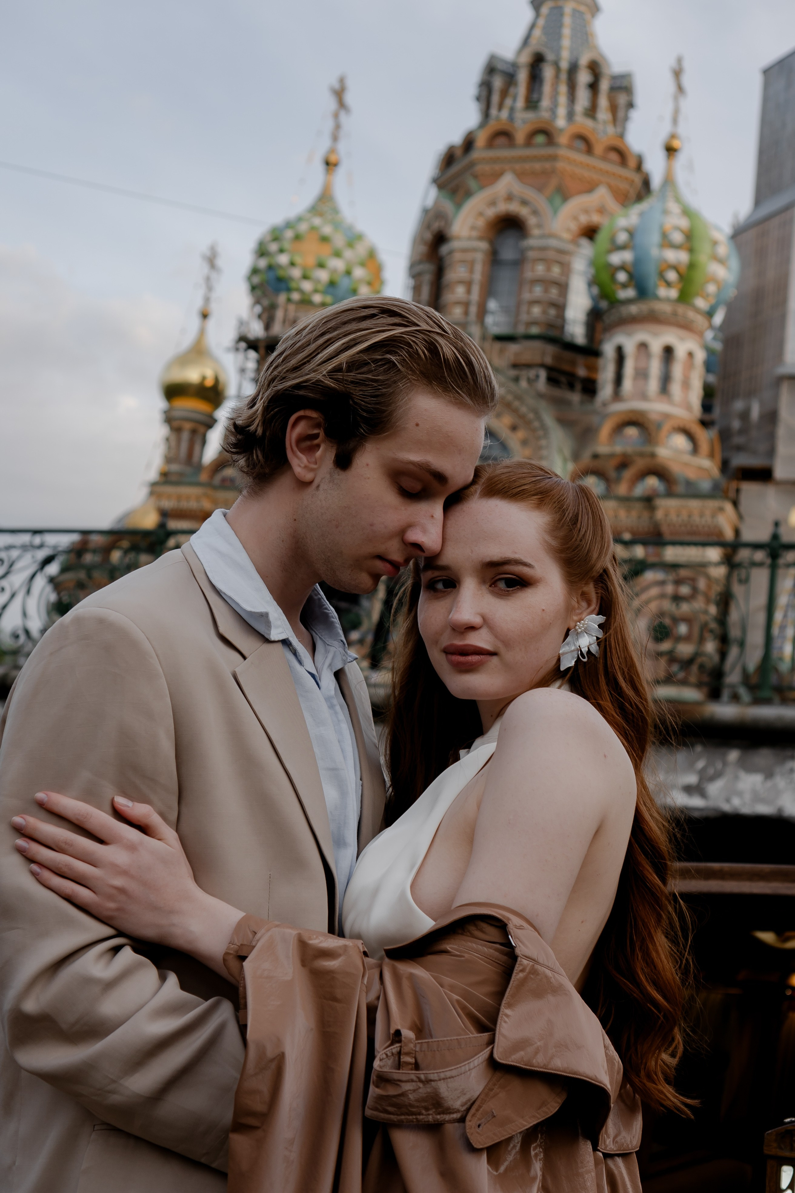 СВАДЕНБНАЯ СЬЕМКА НА КАТЕРЕ ПО КАНАЛАМ САНКТ-ПЕТЕРБУРГА И В АКВАТОРИИ НЕВЫ. Профессиональный фотограф, Санкт-Петербург — Виктория Богомолова