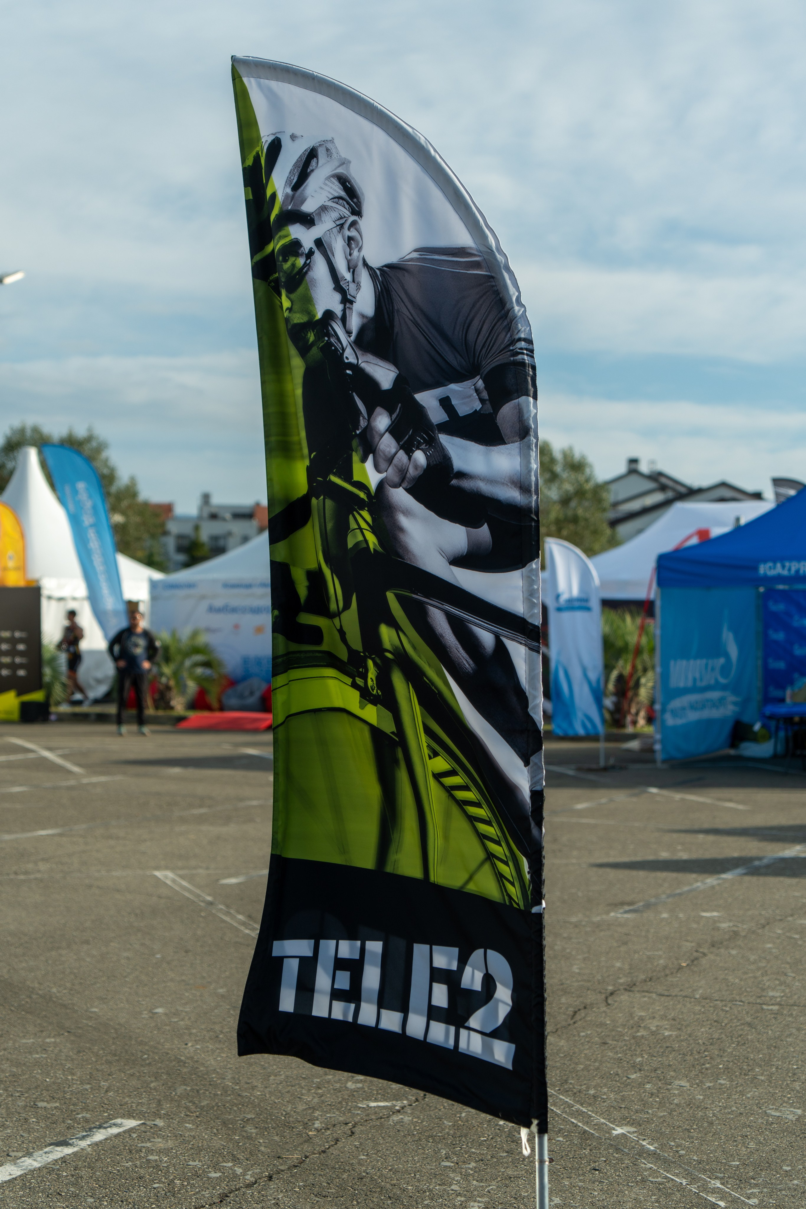 Фотоотчет партнерской интеграции для компании TELE2 на фестивале Ironstar. Репортажный фотограф в Красной Поляне и Сочи Павлюченко Екатерина