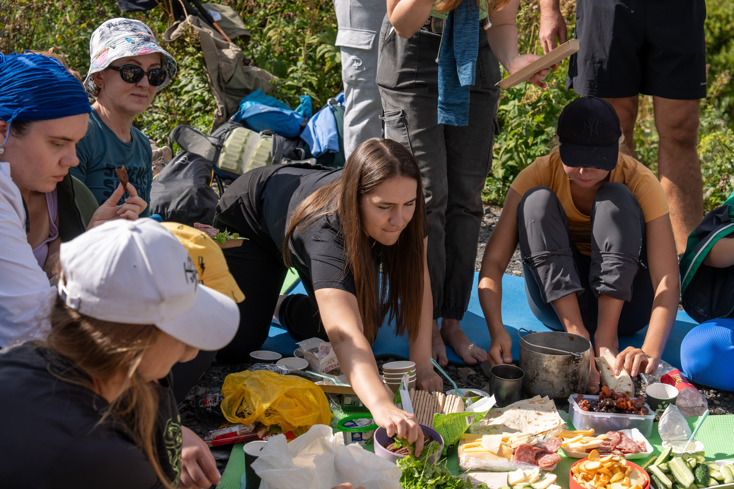 Поход для профсоюза курорта «Газпром Поляна» на Бзерпинский карниз. Репортажный фотограф в Красной Поляне и Сочи Павлюченко Екатерина