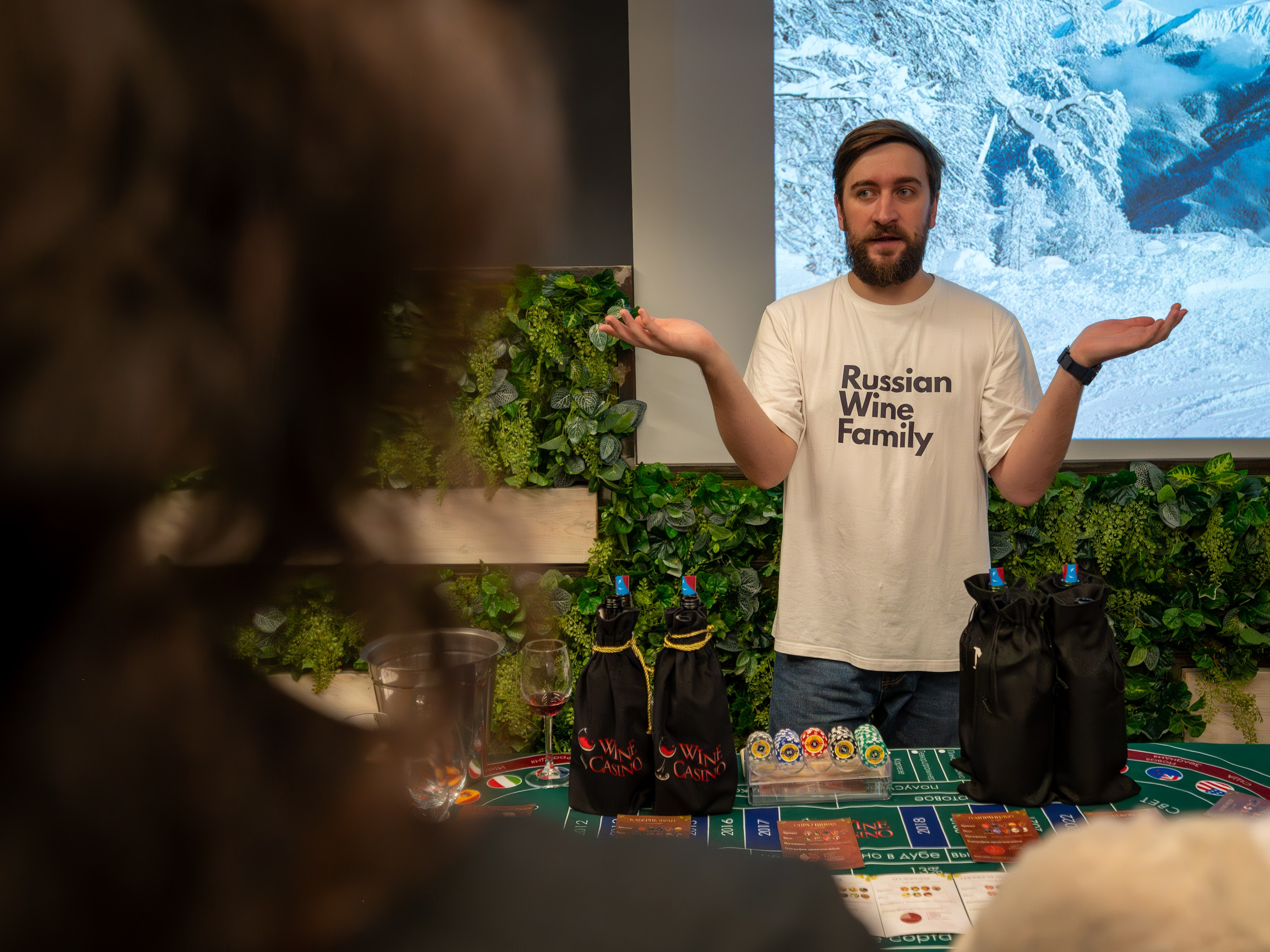 MICE мероприятие — мастер класс по акварели. Репортажный фотограф в Красной Поляне и Сочи Павлюченко Екатерина