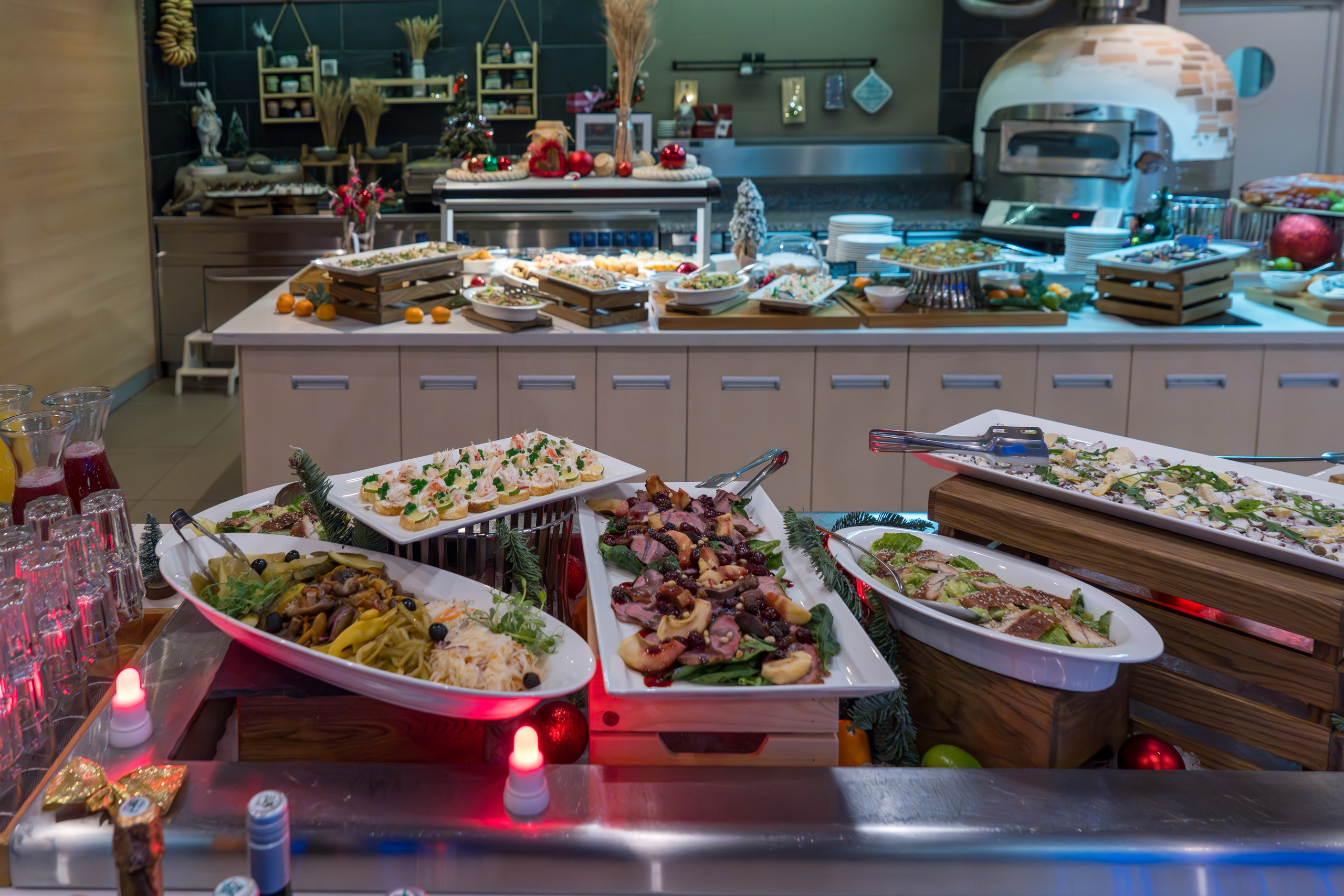 Новый год 2024 в ресторане Эрбелия. Репортажный фотограф в Красной Поляне и Сочи Павлюченко Екатерина