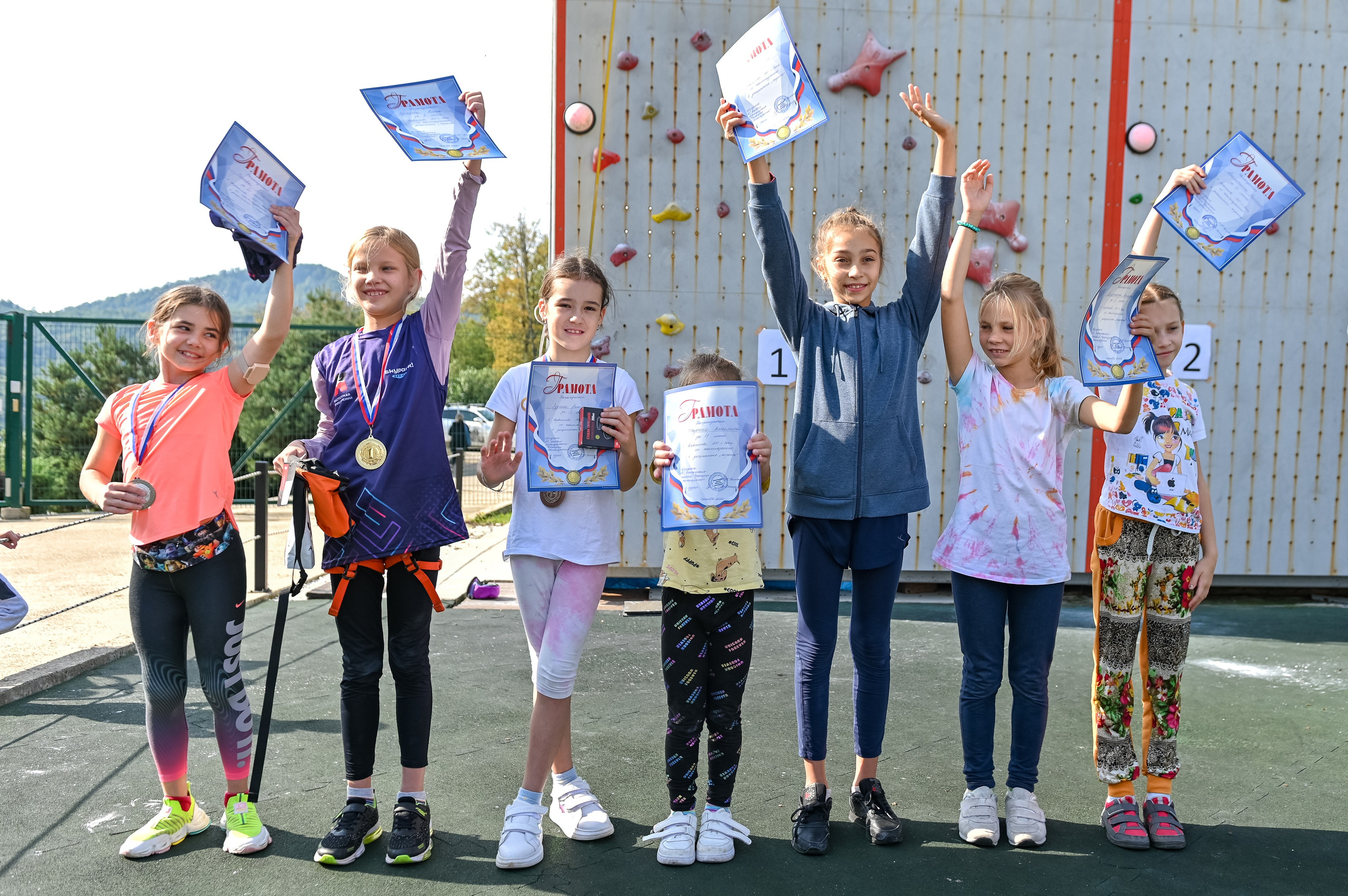 Первенство 2022 Краснодарского края по скалолазанию в дисциплине скорость. Репортажный фотограф в Красной Поляне и Сочи Павлюченко Екатерина