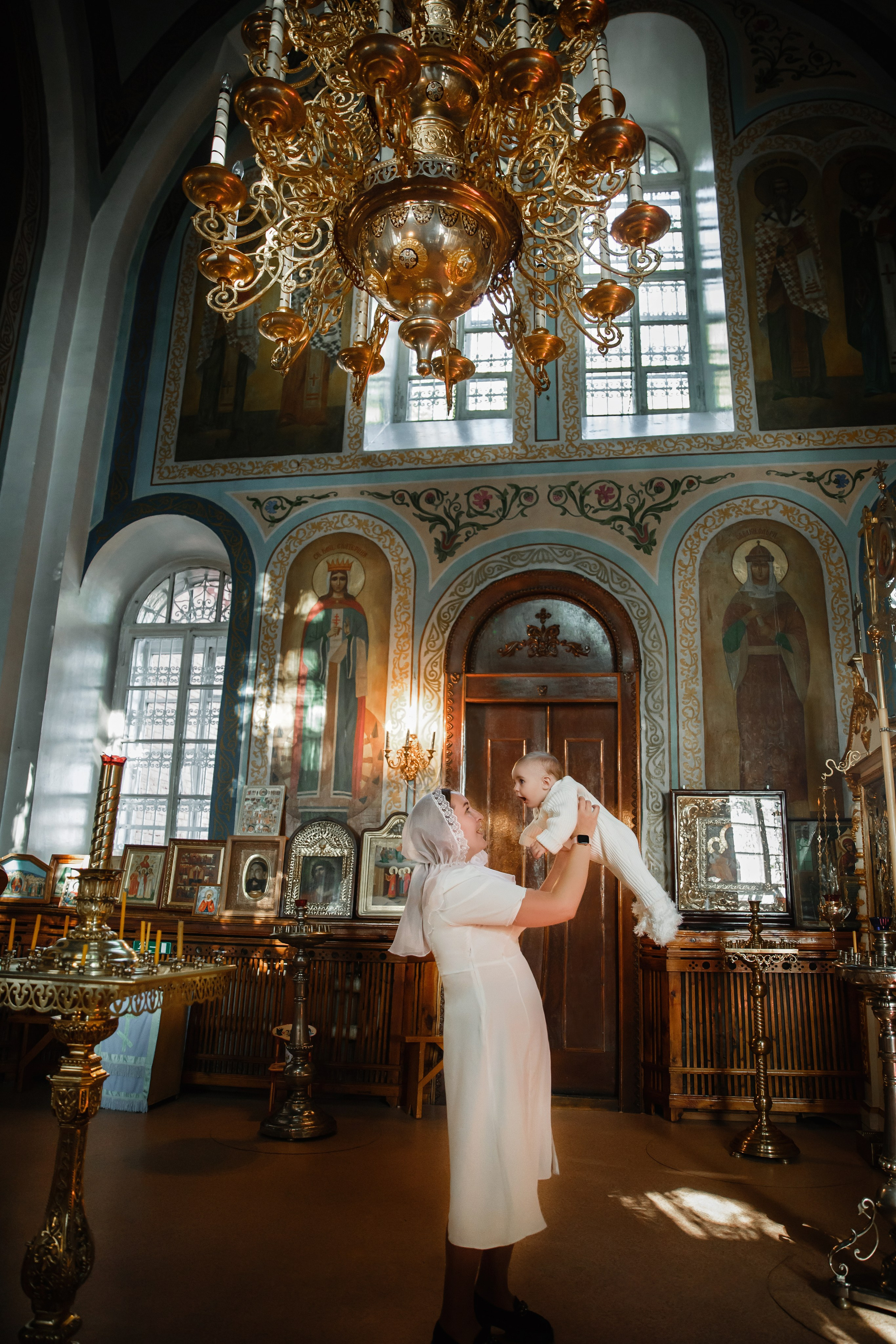 фотограф на крестины, Новоселебное