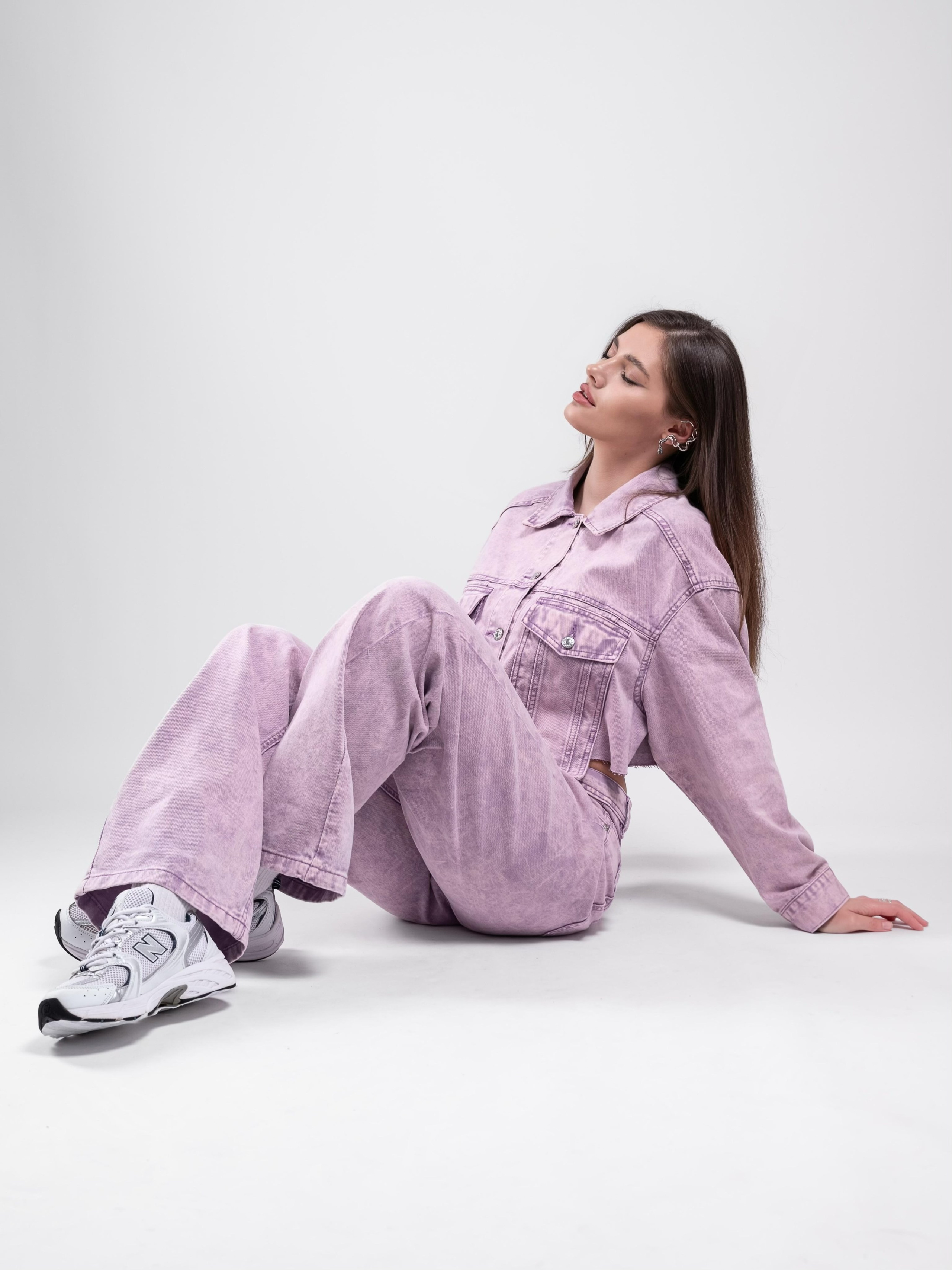 Джинсовые костюмы две модели. Предметный фотограф, фото для маркетплейсов Пятигорск, КМВ