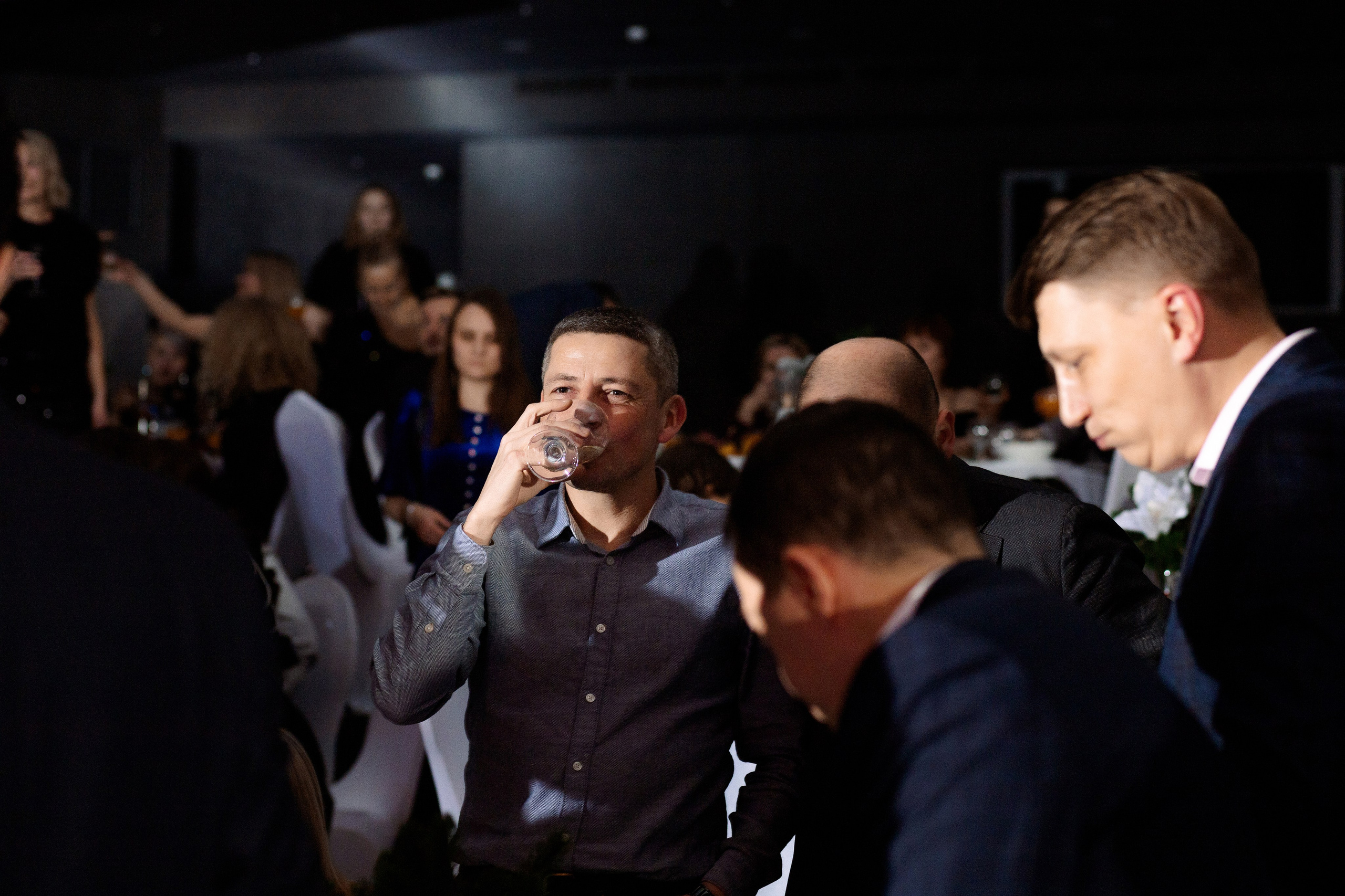 РЕПОРТАЖ: НОВЫЙ ГОД В ДК МЕТАЛЛУРГ. Профессиональный фотограф в Ижевске Леша Петров