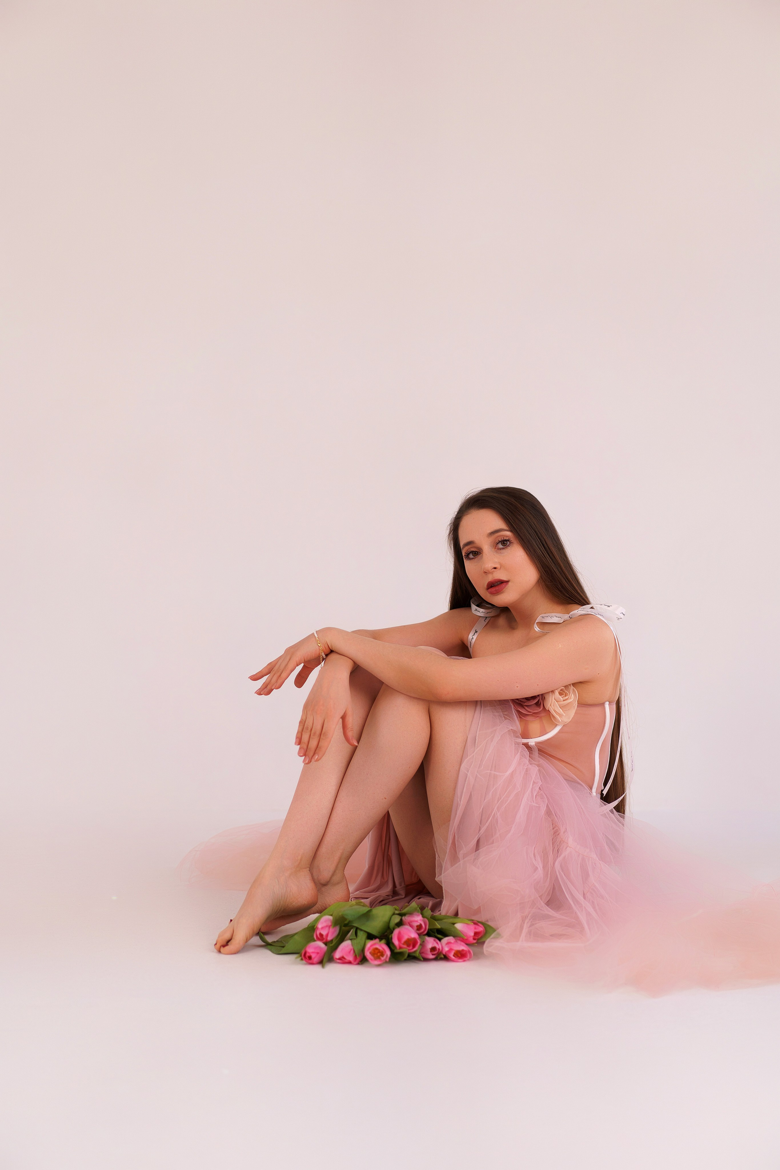 Женская фотосессия, индивидуальная съемка, студийный портрет, фотосессия в студии, индивидуальная фотосессия. Главная