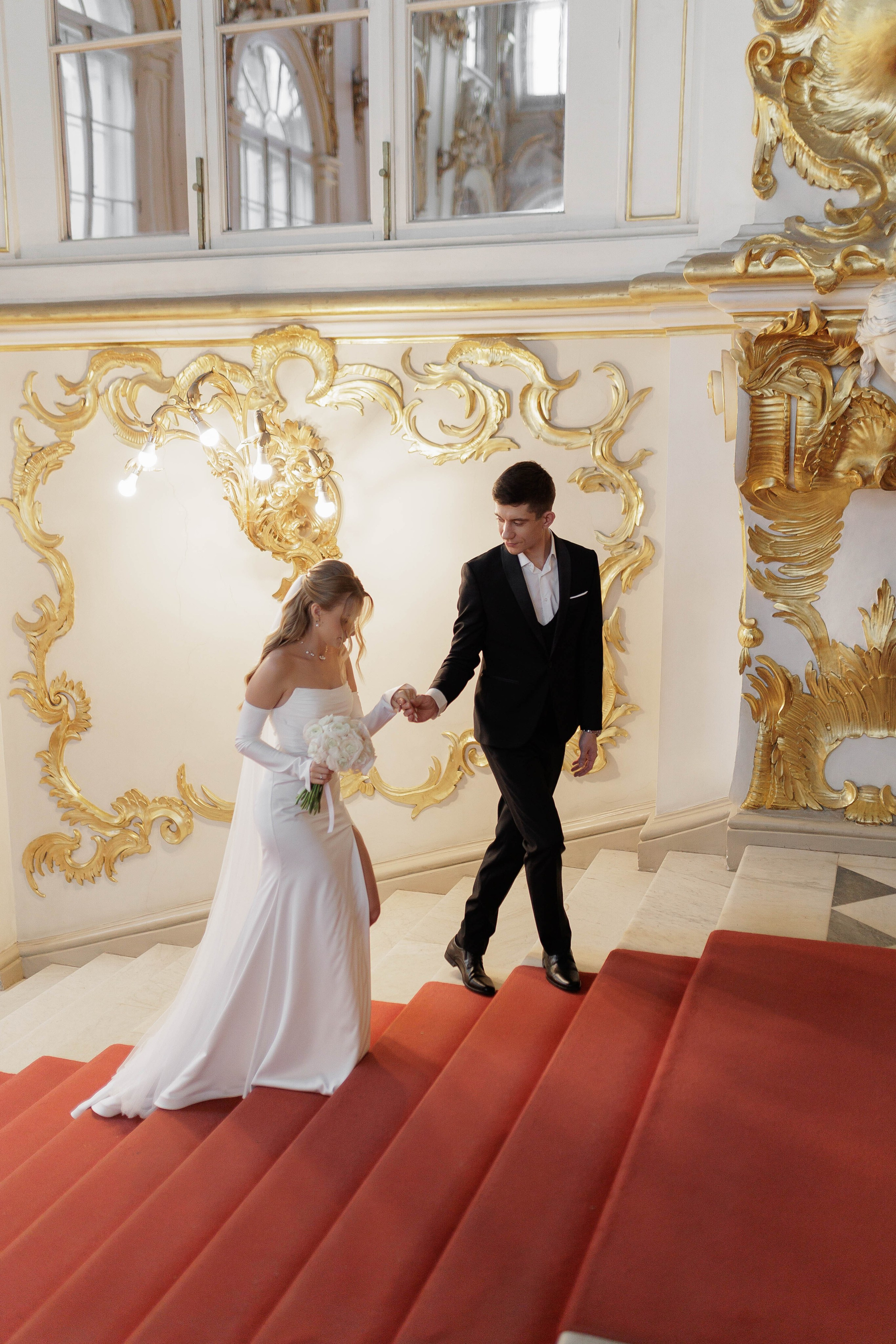 …. Свадебный фотограф в Санкт-Петербурге Александра Чукавина