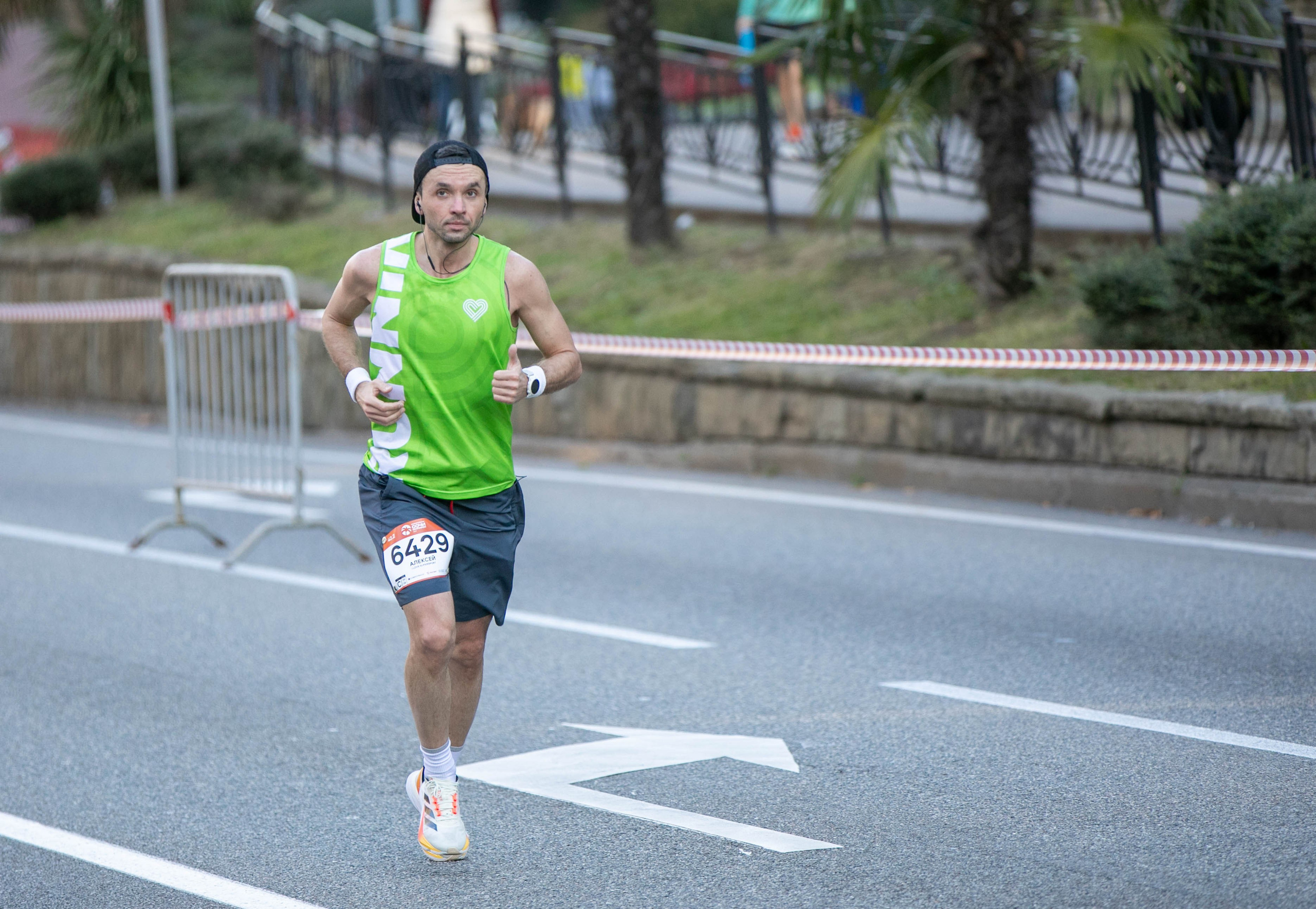 Сочи Марафон по бегу — 2025.11.03. Фотограф из Сочи Регина Труфанова
