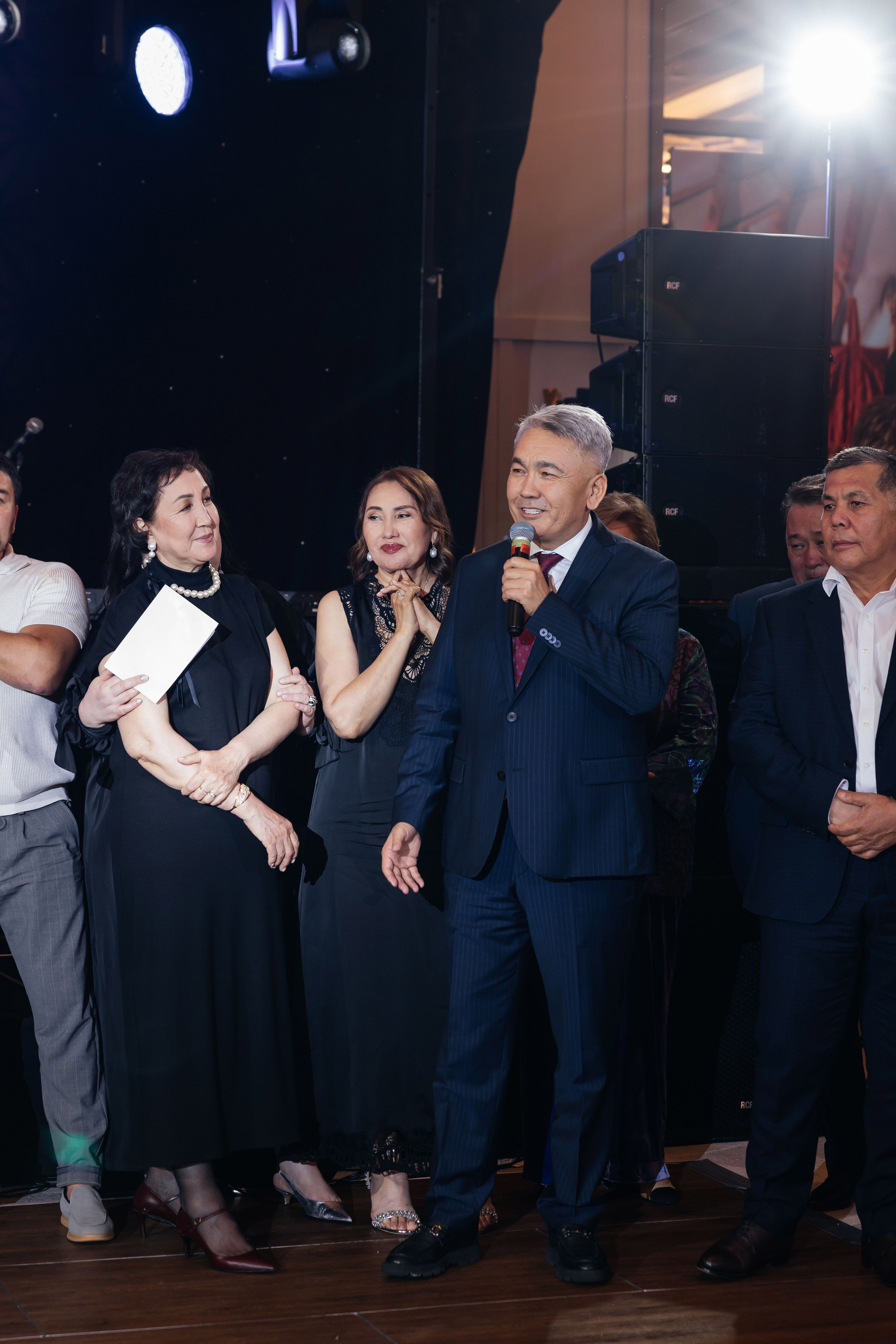 Alina Uzatu. Профессиональный фотограф в городе Астана/Алматы Даурен Сембаев