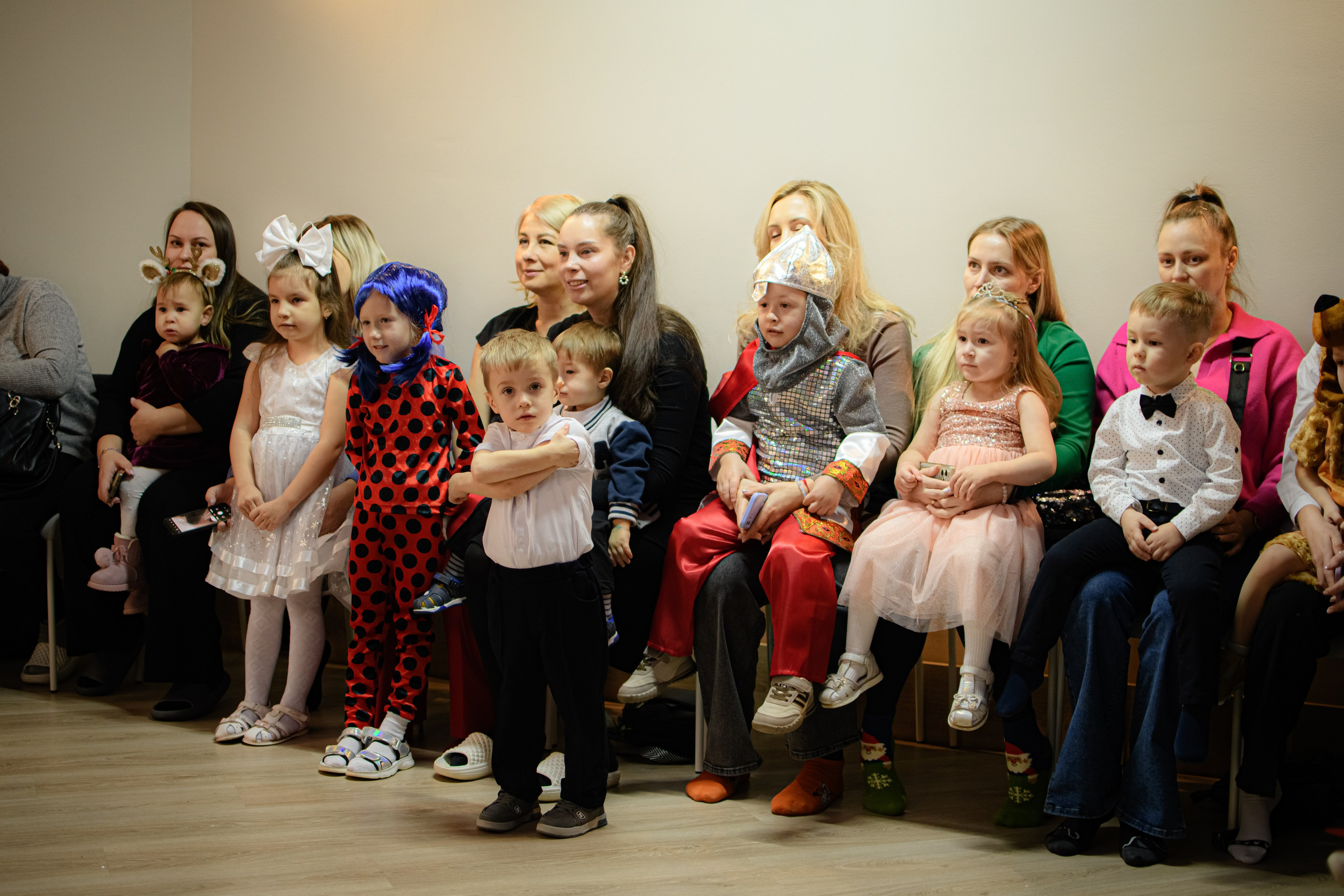 HAPPY NEW YEAR. Photokarish