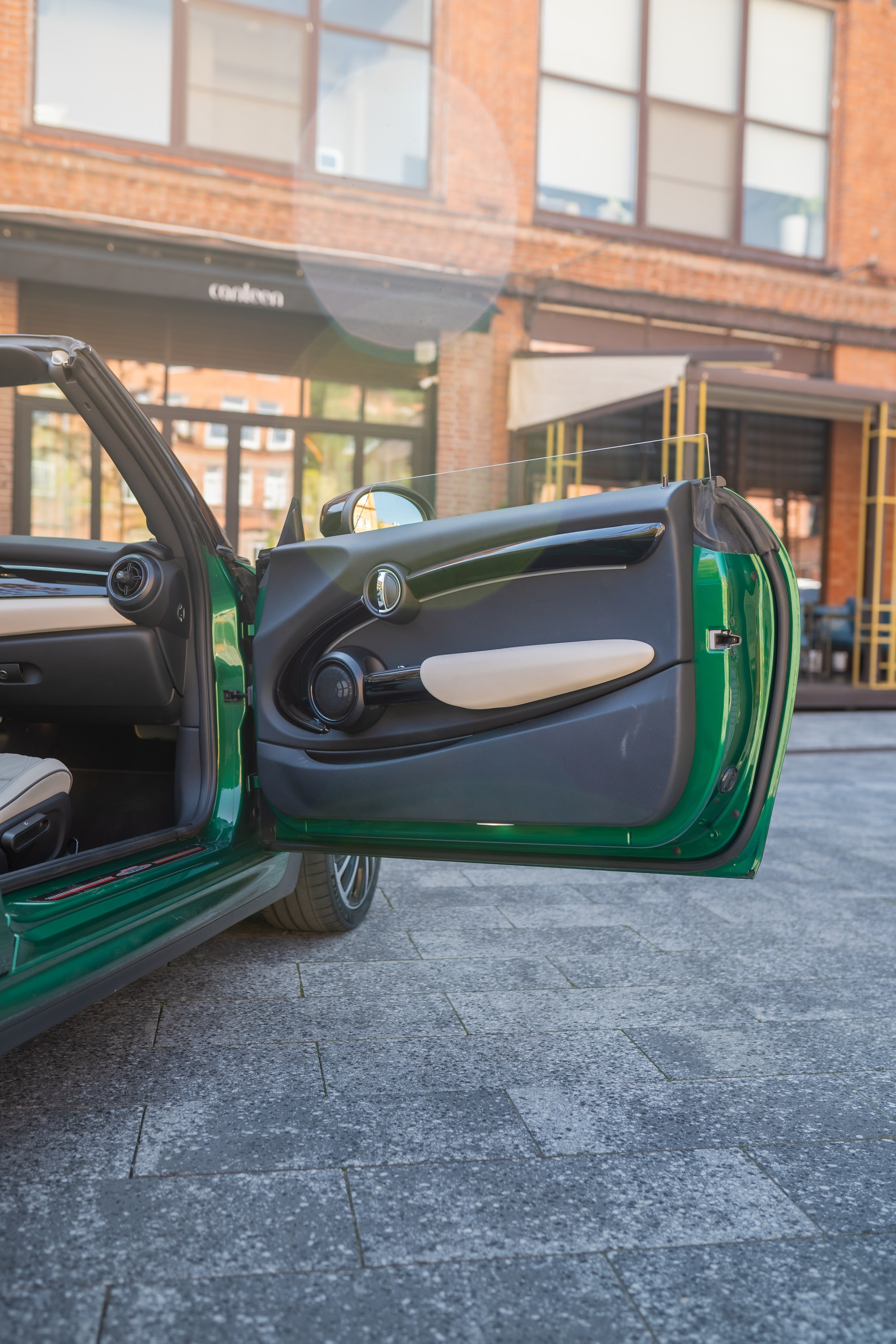 Mini Copper JCW Green. Mirllaev