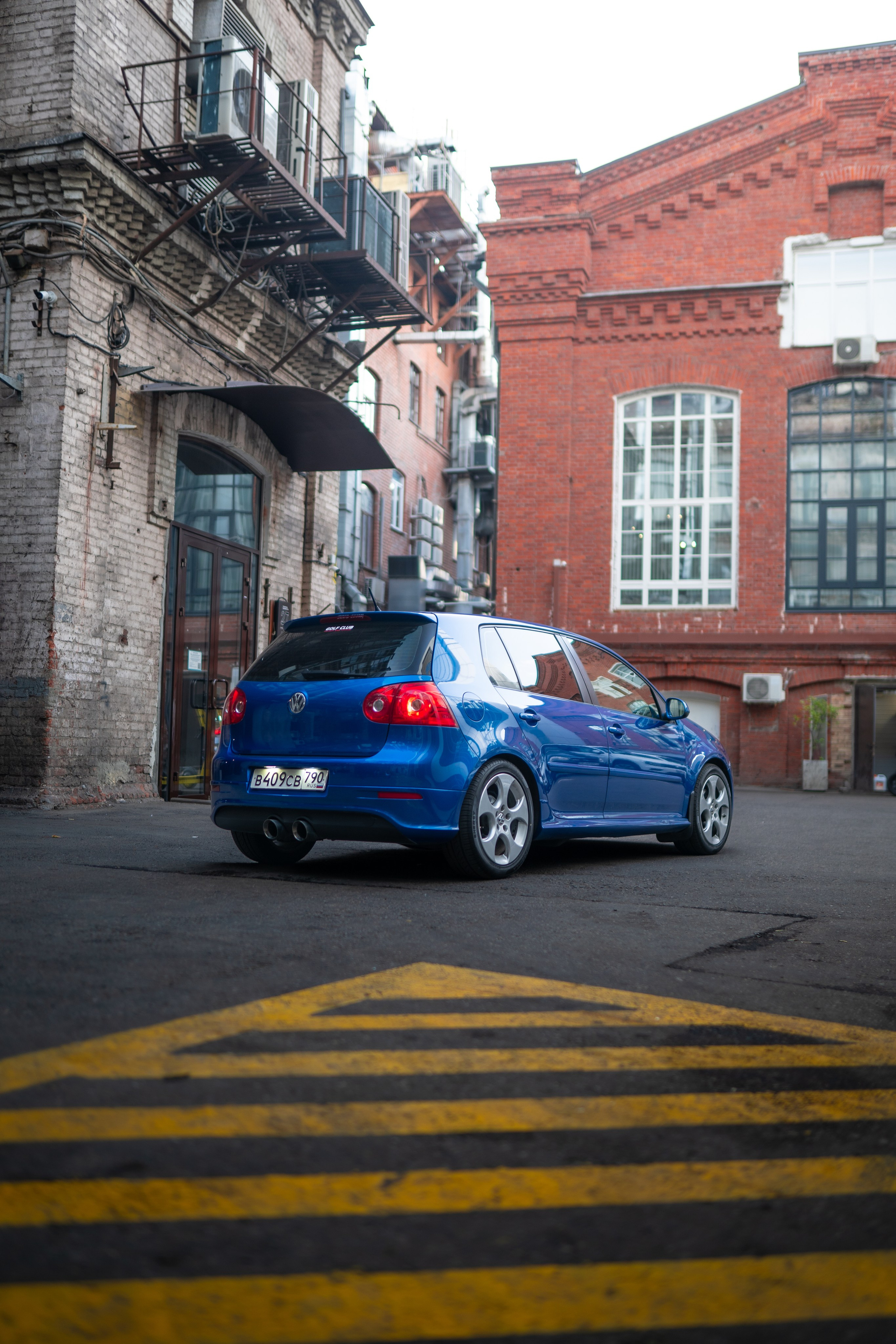 Golf GT. Mirllaev